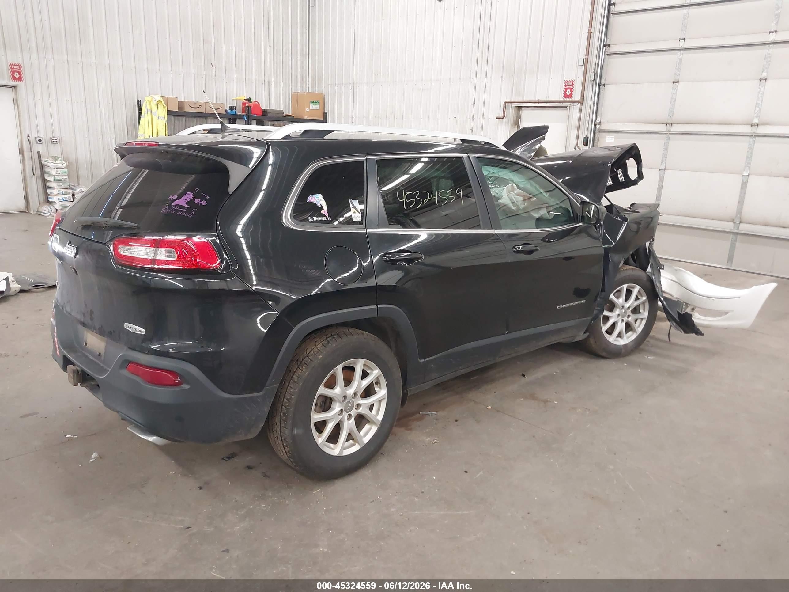 2015 Jeep Cherokee Latitude Dark Blue vin: 1C4PJMCSOFW739441