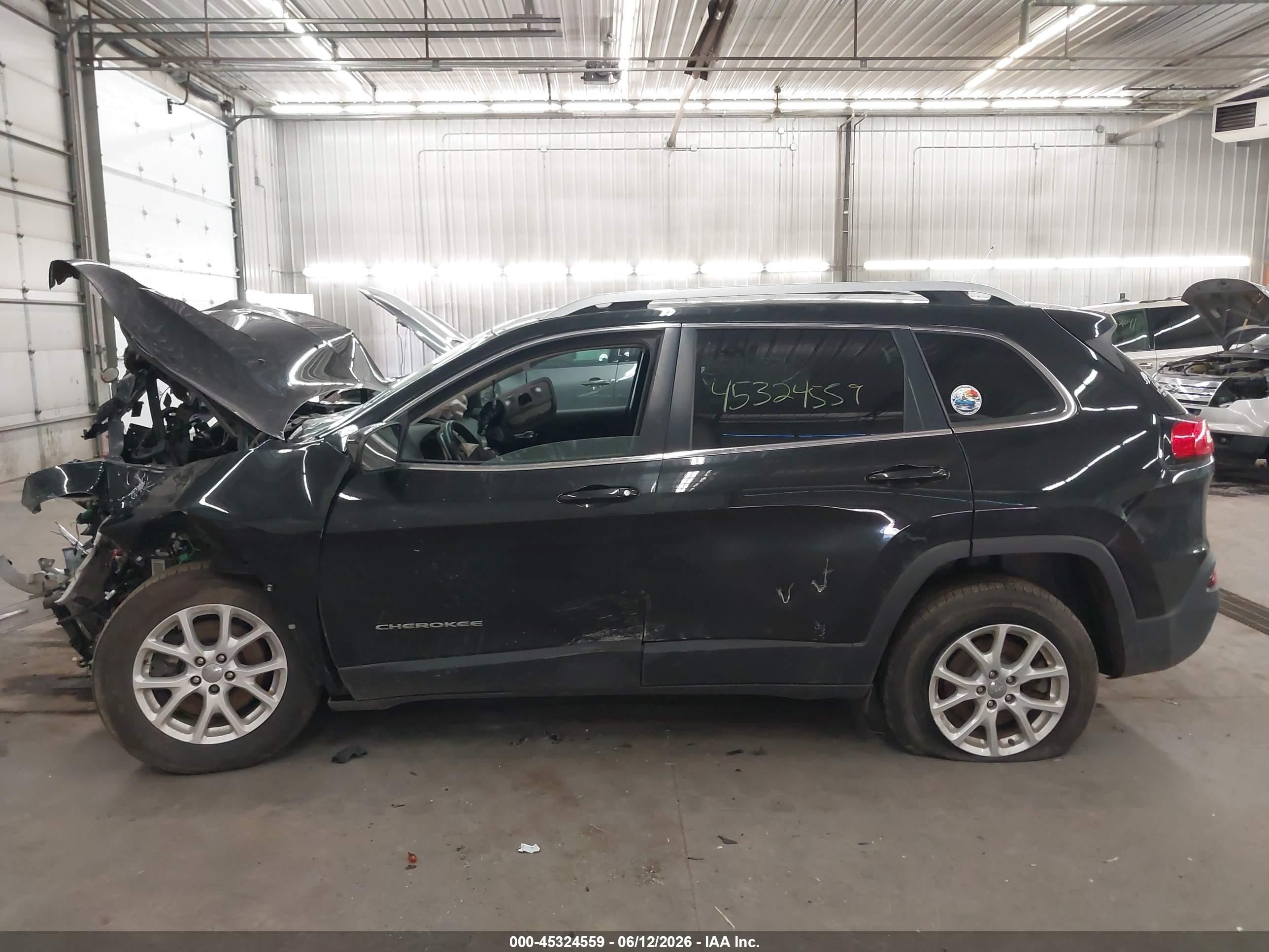 2015 Jeep Cherokee Latitude Dark Blue vin: 1C4PJMCSOFW739441