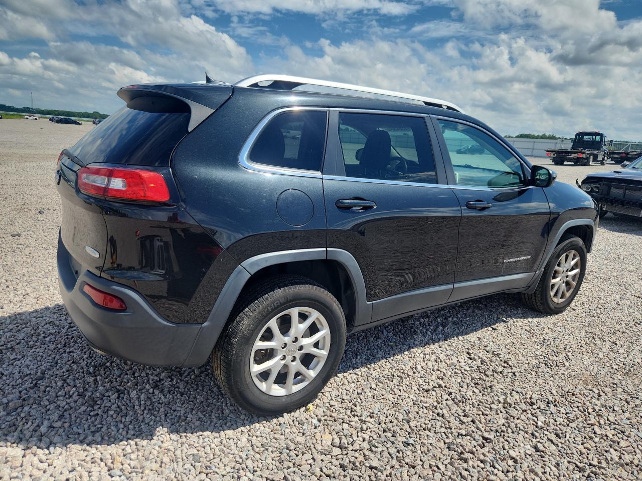 2014 Jeep Cherokee Latitude Black vin: 1C4PJMCSXEW114267