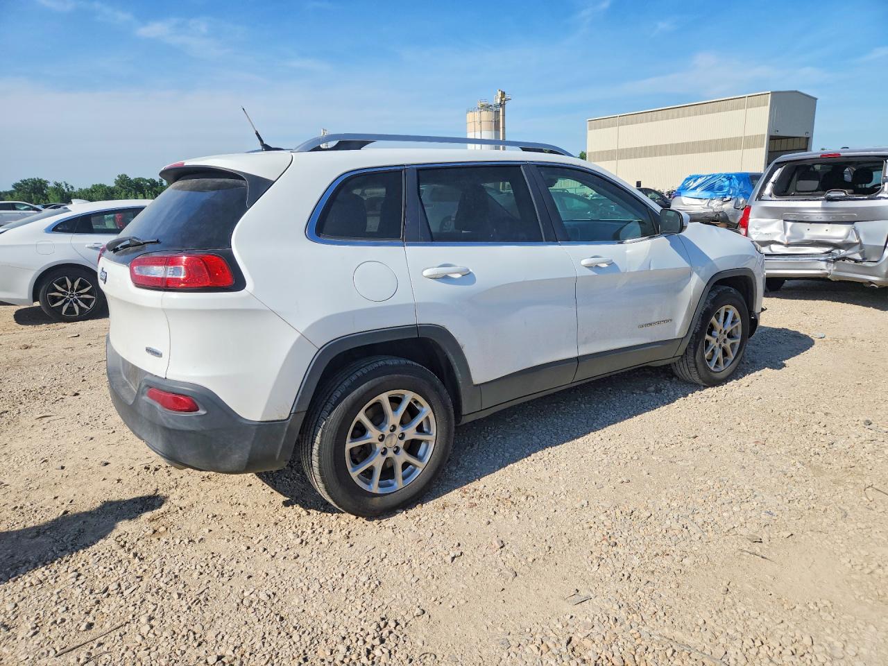 2014 Jeep Cherokee Latitude Белый vin: 1C4PJMCSXEW122143