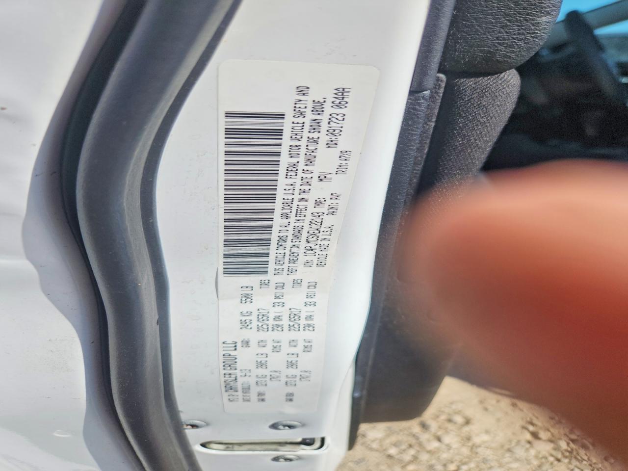 2014 Jeep Cherokee Latitude Белый vin: 1C4PJMCSXEW122143