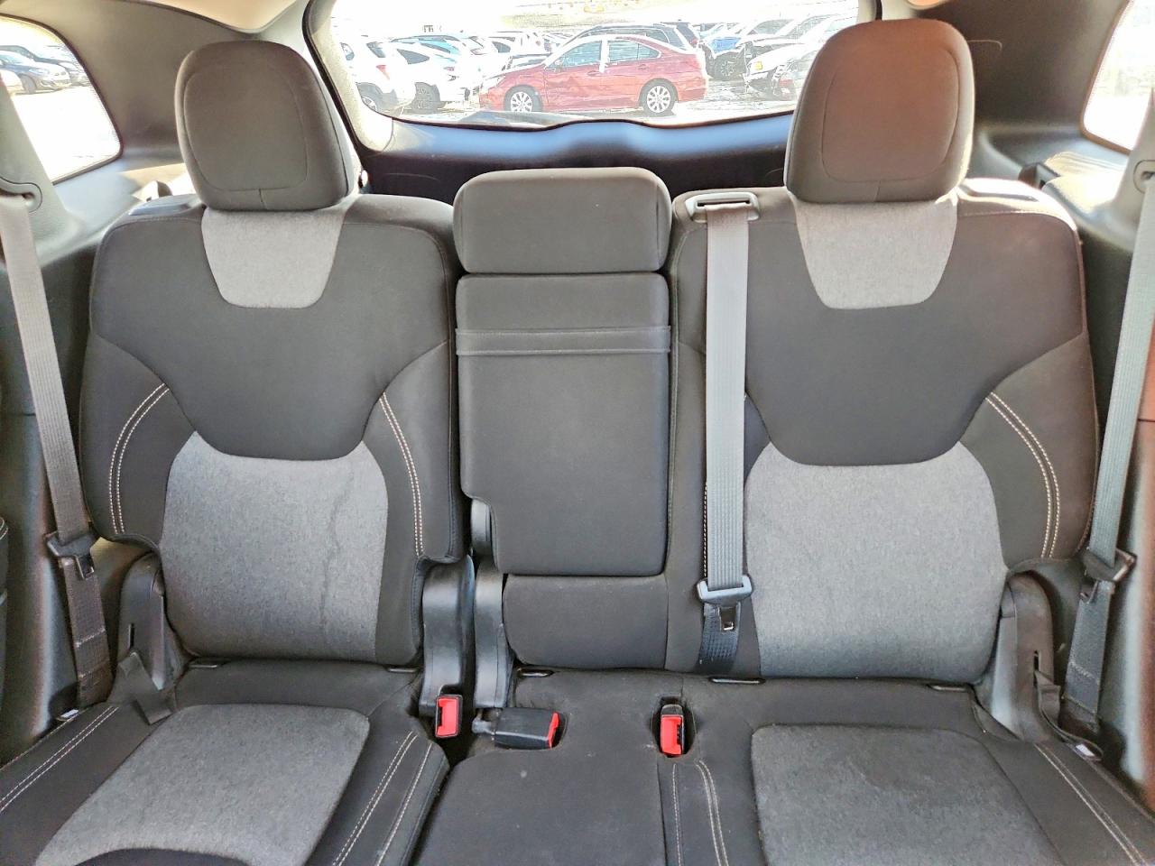 2014 Jeep Cherokee Latitude Gray vin: 1C4PJMCSXEW146698