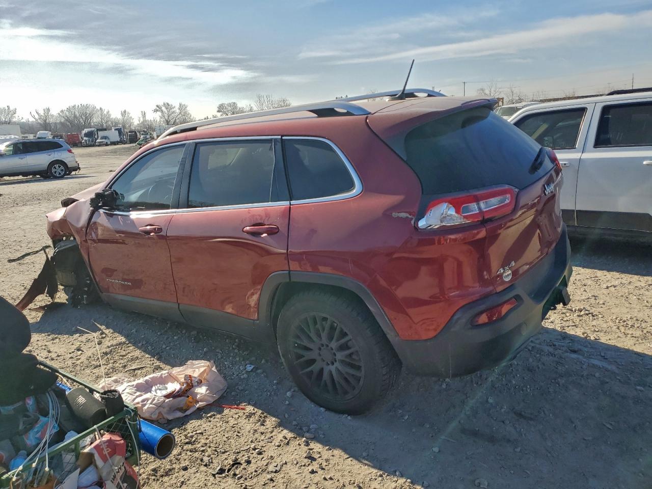 2014 Jeep Cherokee Latitude Red vin: 1C4PJMCSXEW187929