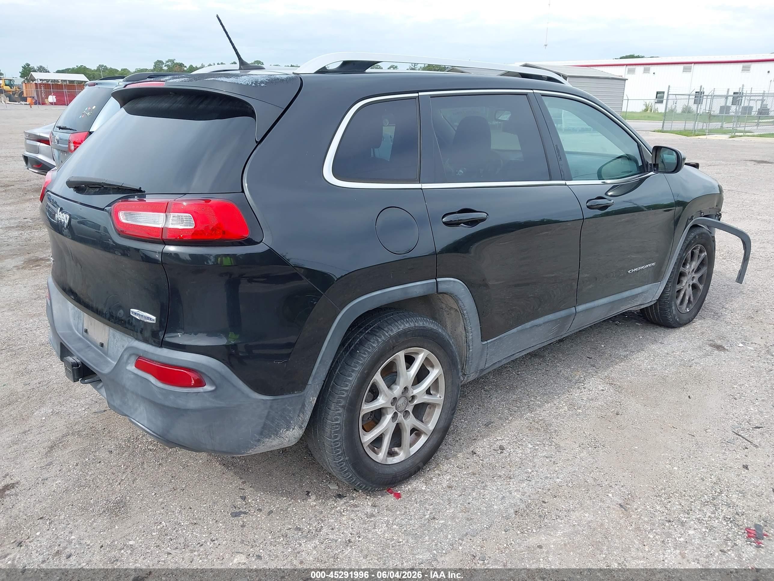 2014 Jeep Cherokee Latitude Black vin: 1C4PJMCSXEW203689