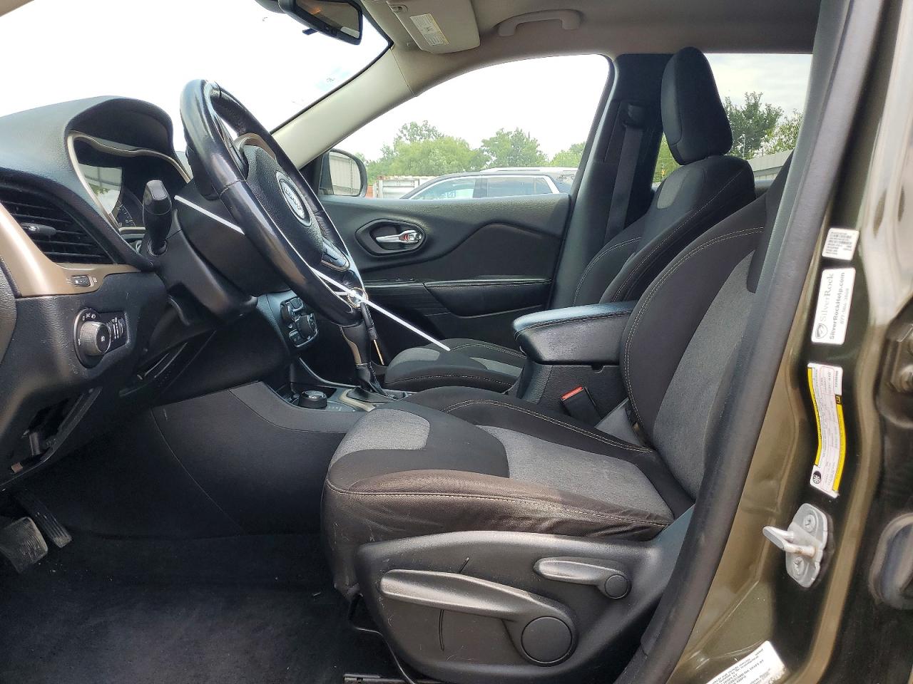 2014 Jeep Cherokee Latitude Gray vin: 1C4PJMCSXEW258966