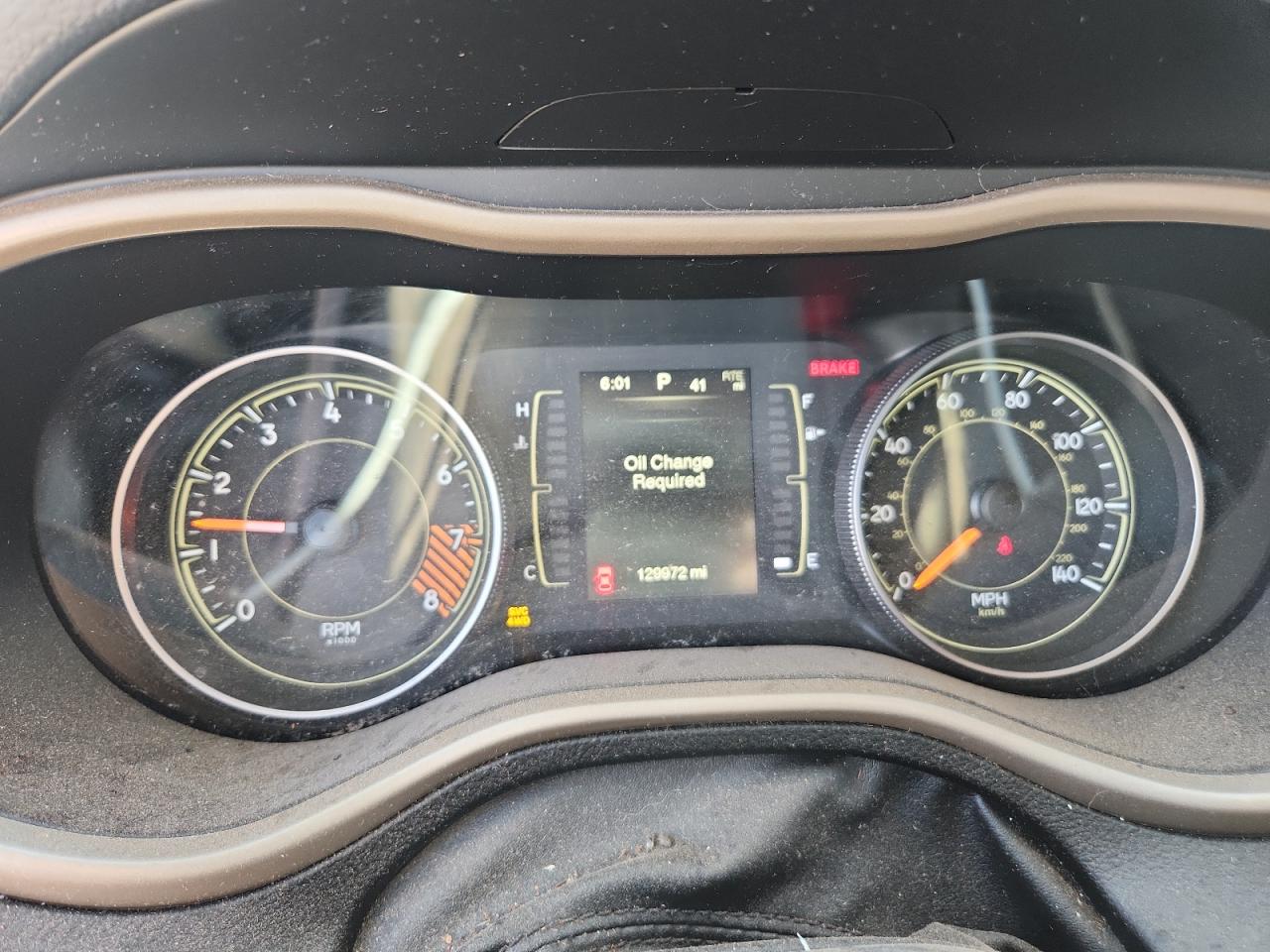 2015 Jeep Cherokee Latitude Maroon vin: 1C4PJMCSXFW601616 Damage: Warning Light - Brakes, On, Unacceptable