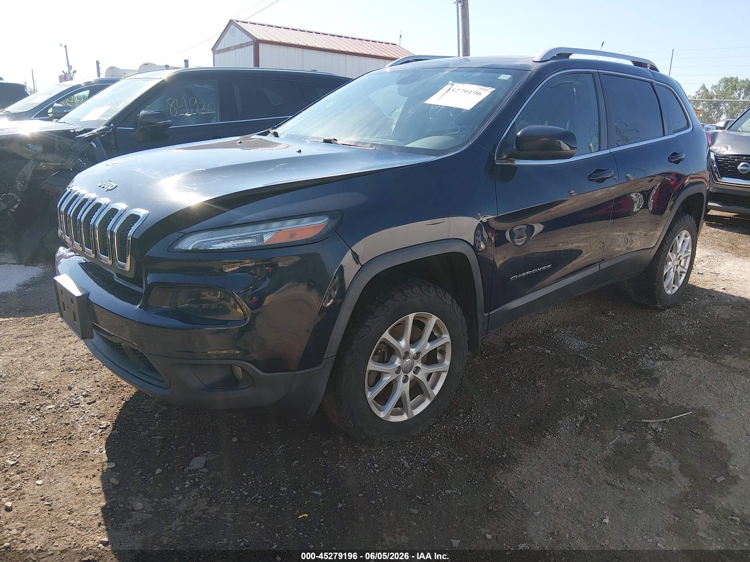 2015 Jeep Cherokee Latitude Синий vin: 1C4PJMCSXFW682276