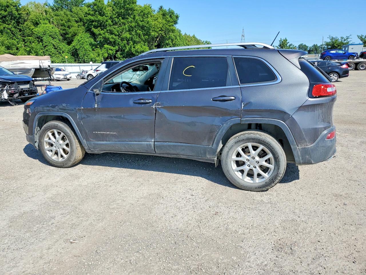 2015 Jeep Cherokee Latitude Gray vin: 1C4PJMCSXFW702817