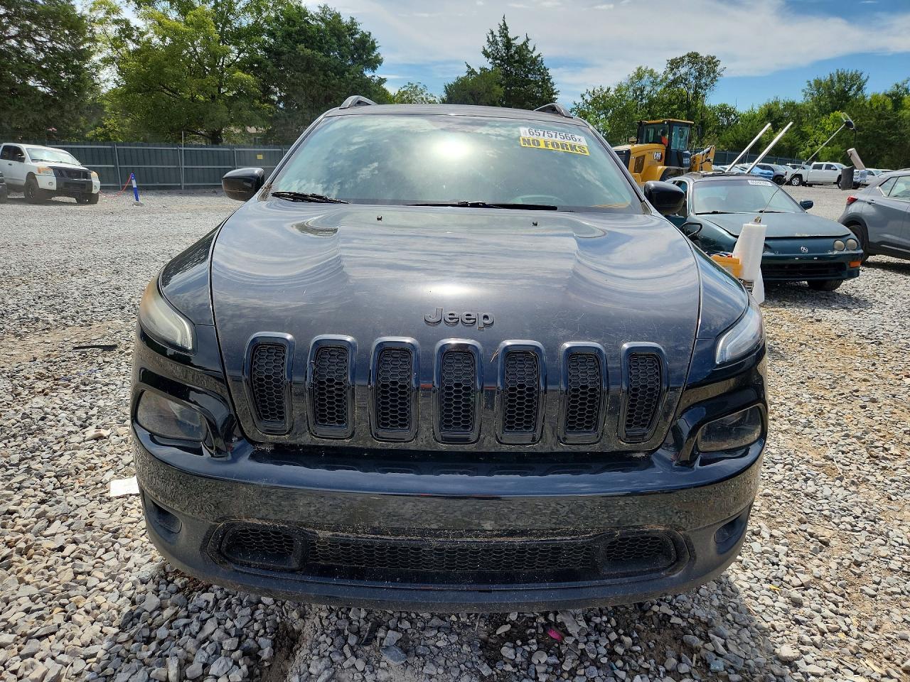 2015 Jeep Cherokee Latitude Black vin: 1C4PJMCSXFW750446