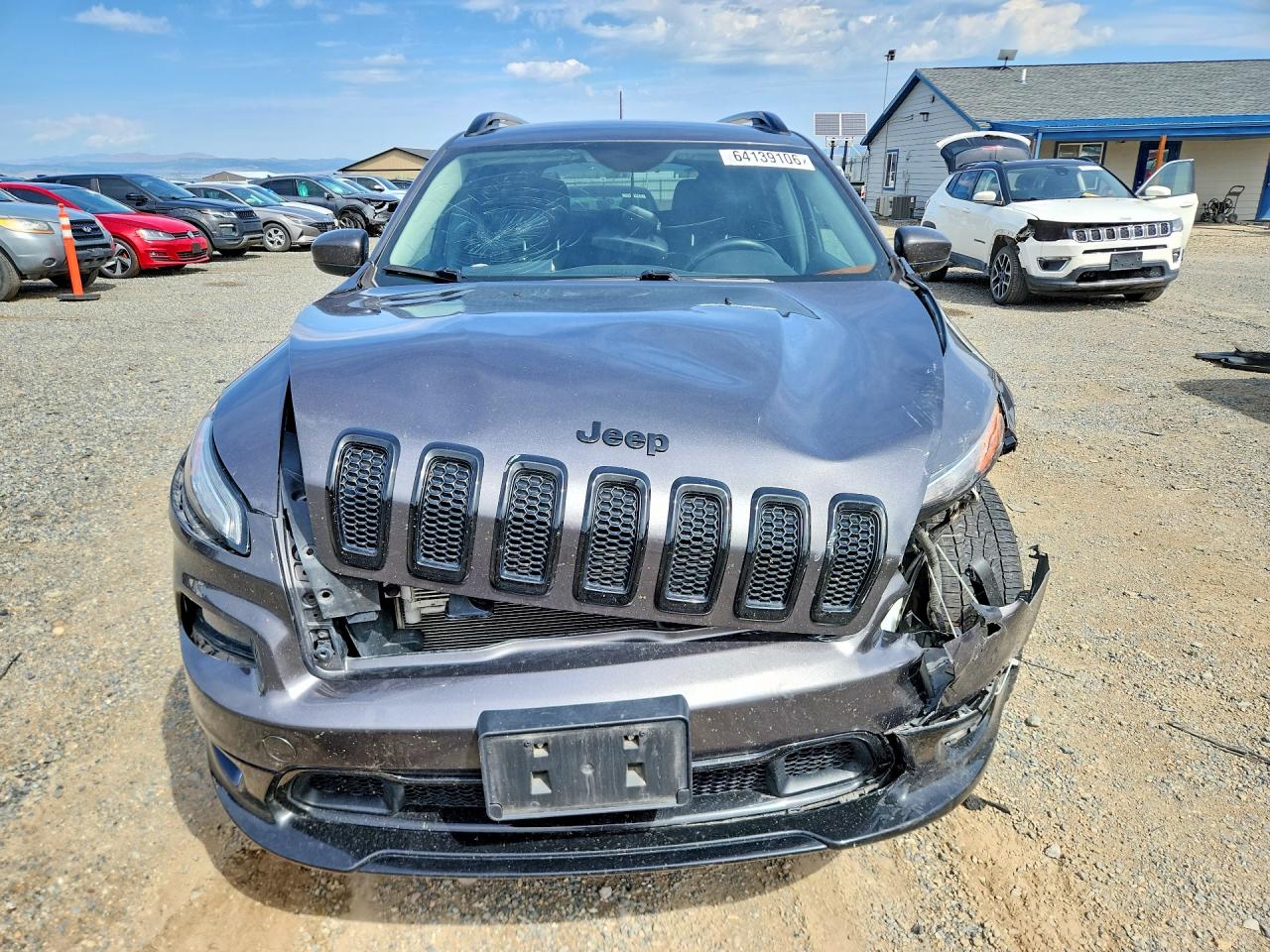 2018 Jeep Cherokee Latitude Gray vin: 1C4PJMCX6JD602617