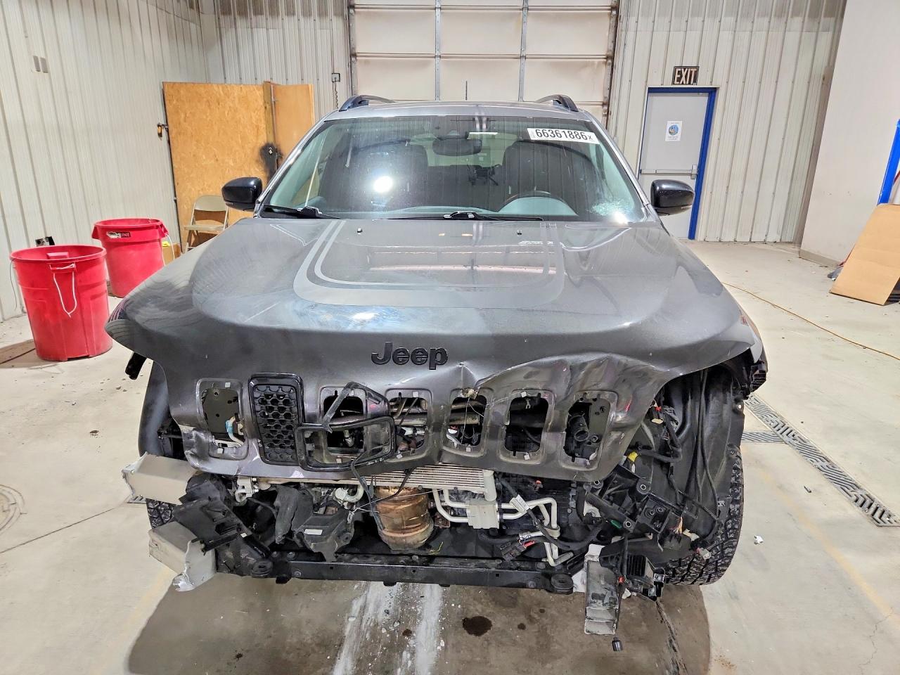 2022 Jeep Cherokee Latitude Charcoal vin: 1C4PJMCX8ND540806