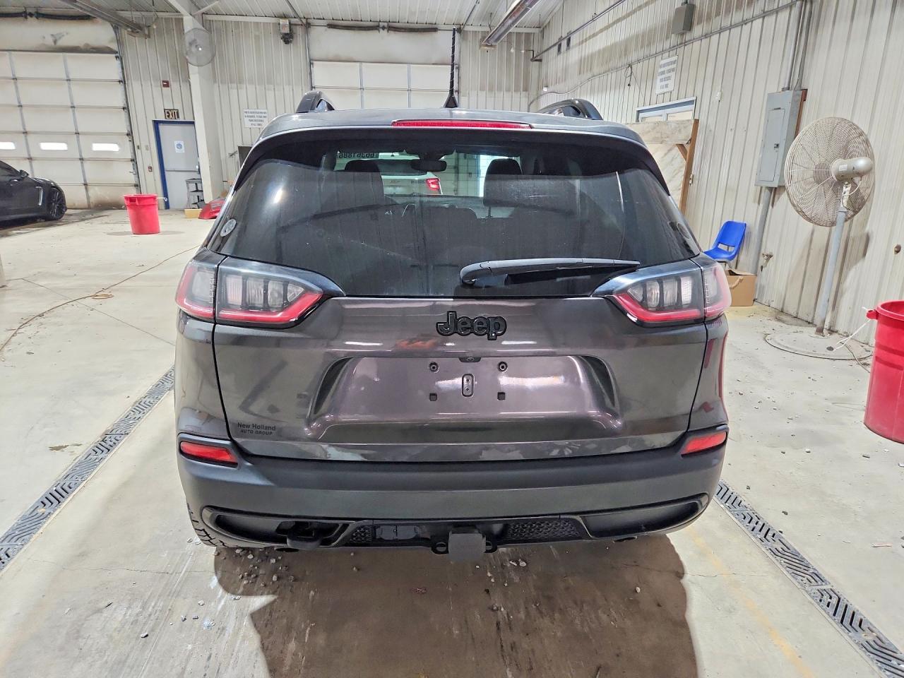 2022 Jeep Cherokee Latitude Charcoal vin: 1C4PJMCX8ND540806