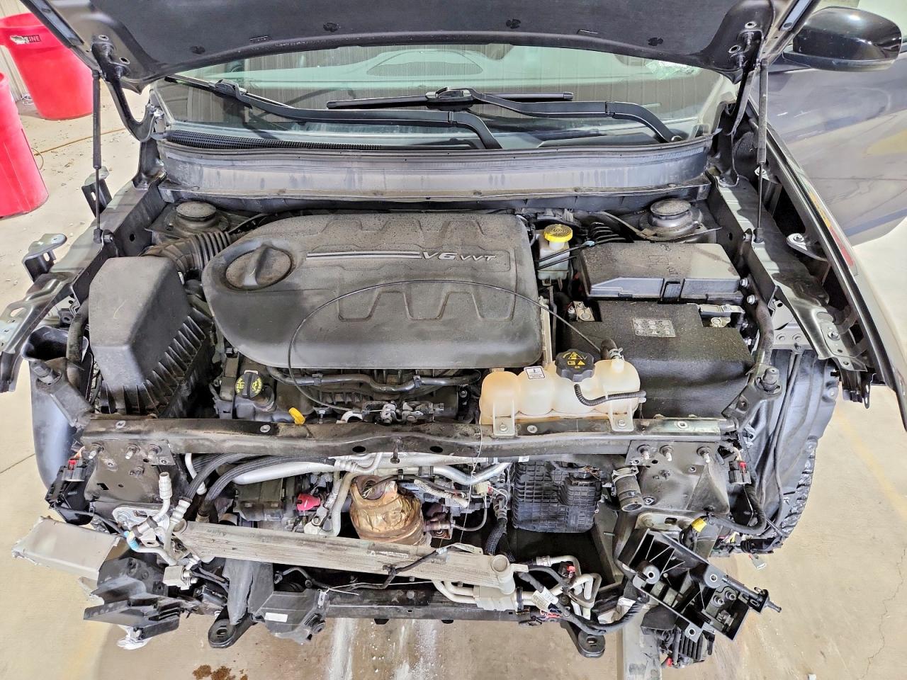 2022 Jeep Cherokee Latitude Charcoal vin: 1C4PJMCX8ND540806