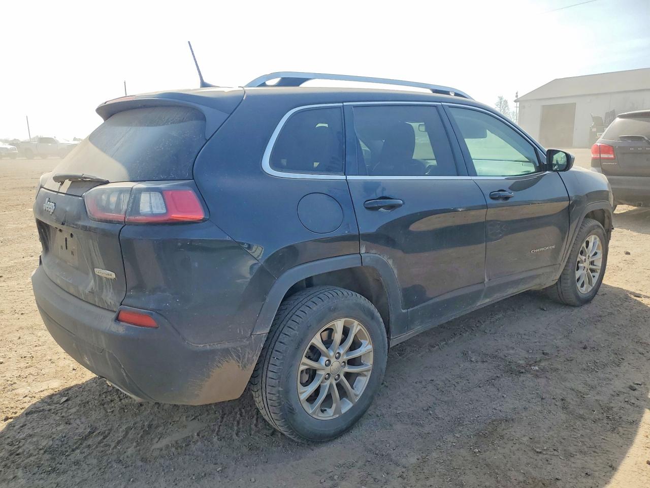 2019 Jeep Cherokee Latitude Черный vin: 1C4PJMCXXKD107886