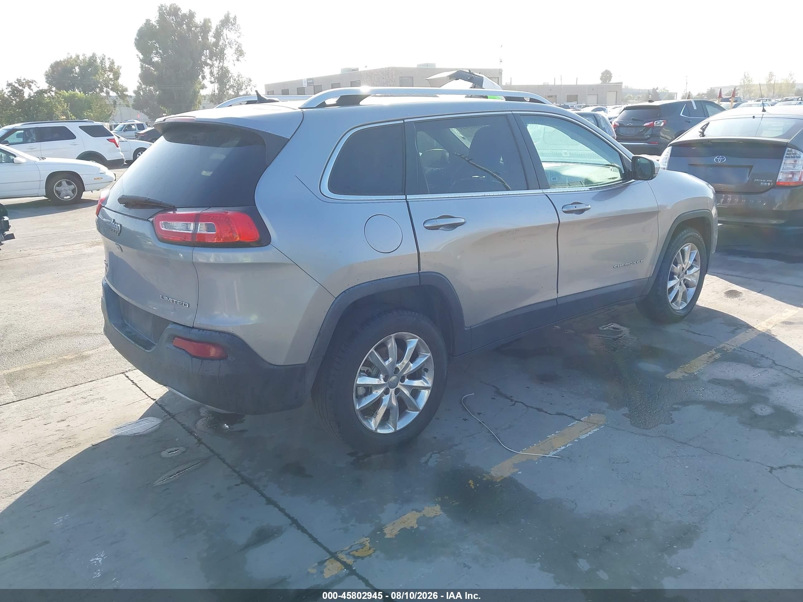 2015 Jeep Cherokee Limited Silver vin: 1C4PJMDB0FW538380