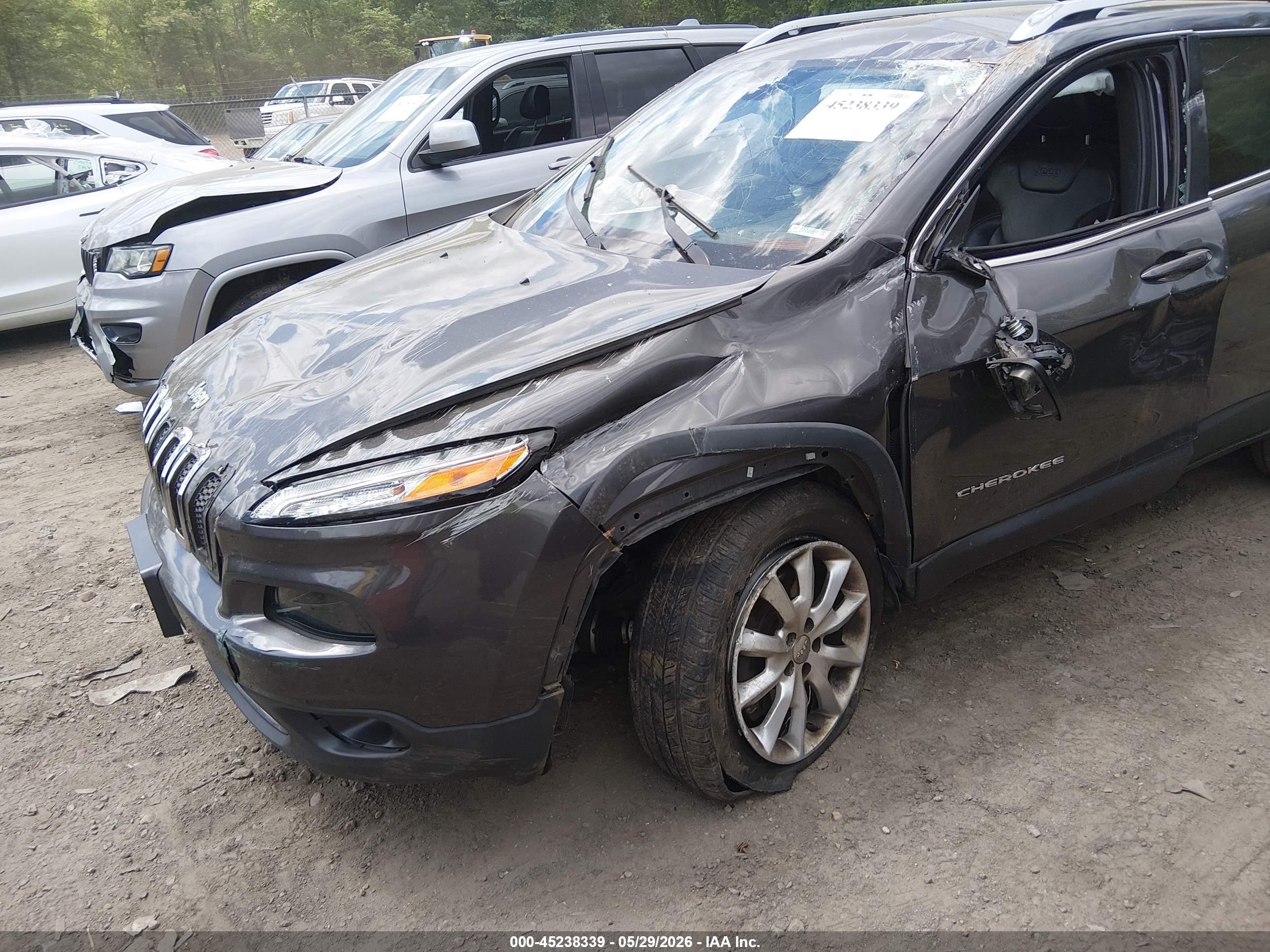 2015 Jeep Cherokee Limited Gray vin: 1C4PJMDB0FW545572