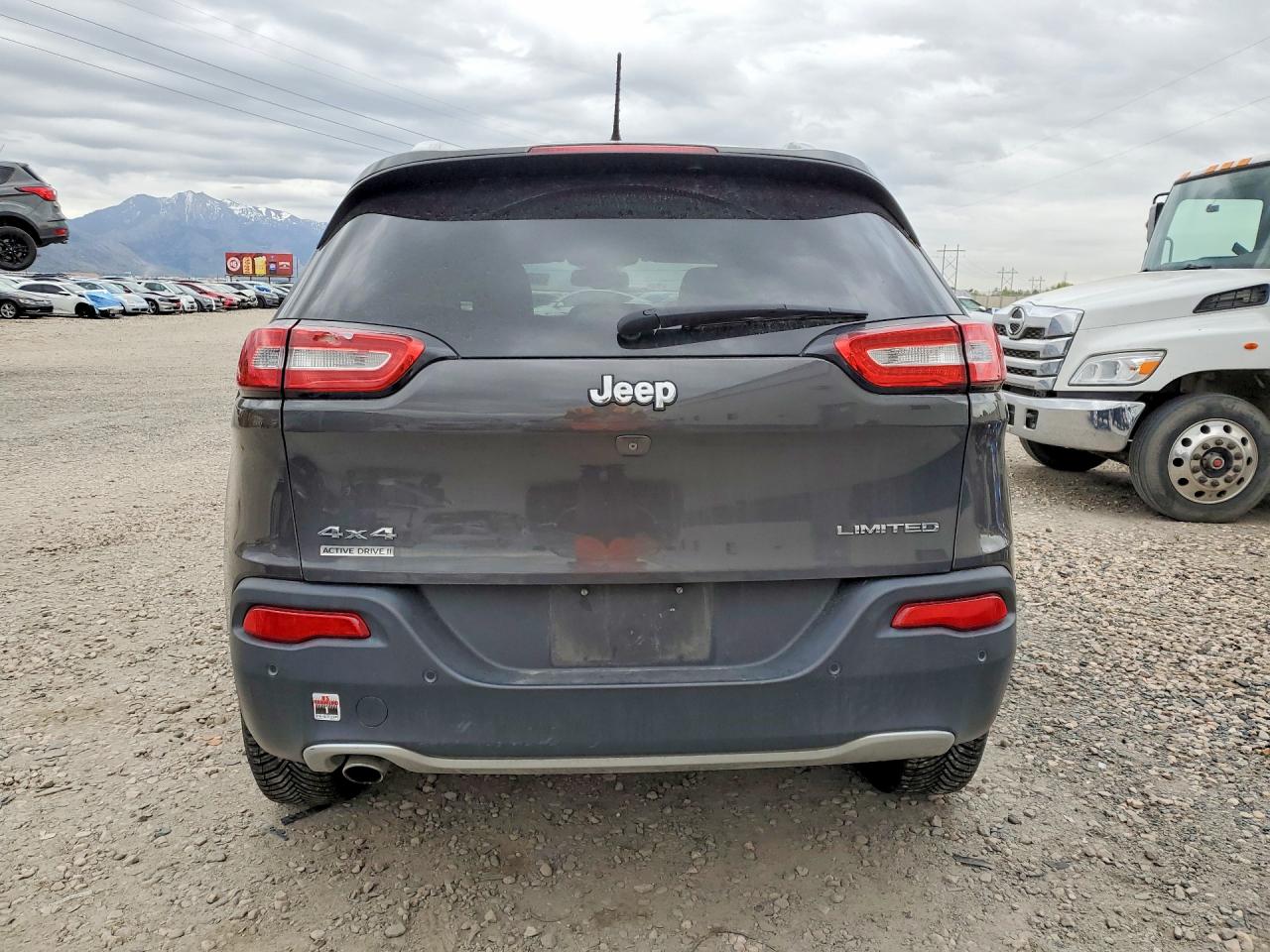 2015 Jeep Cherokee Limited Black vin: 1C4PJMDB1FW606833