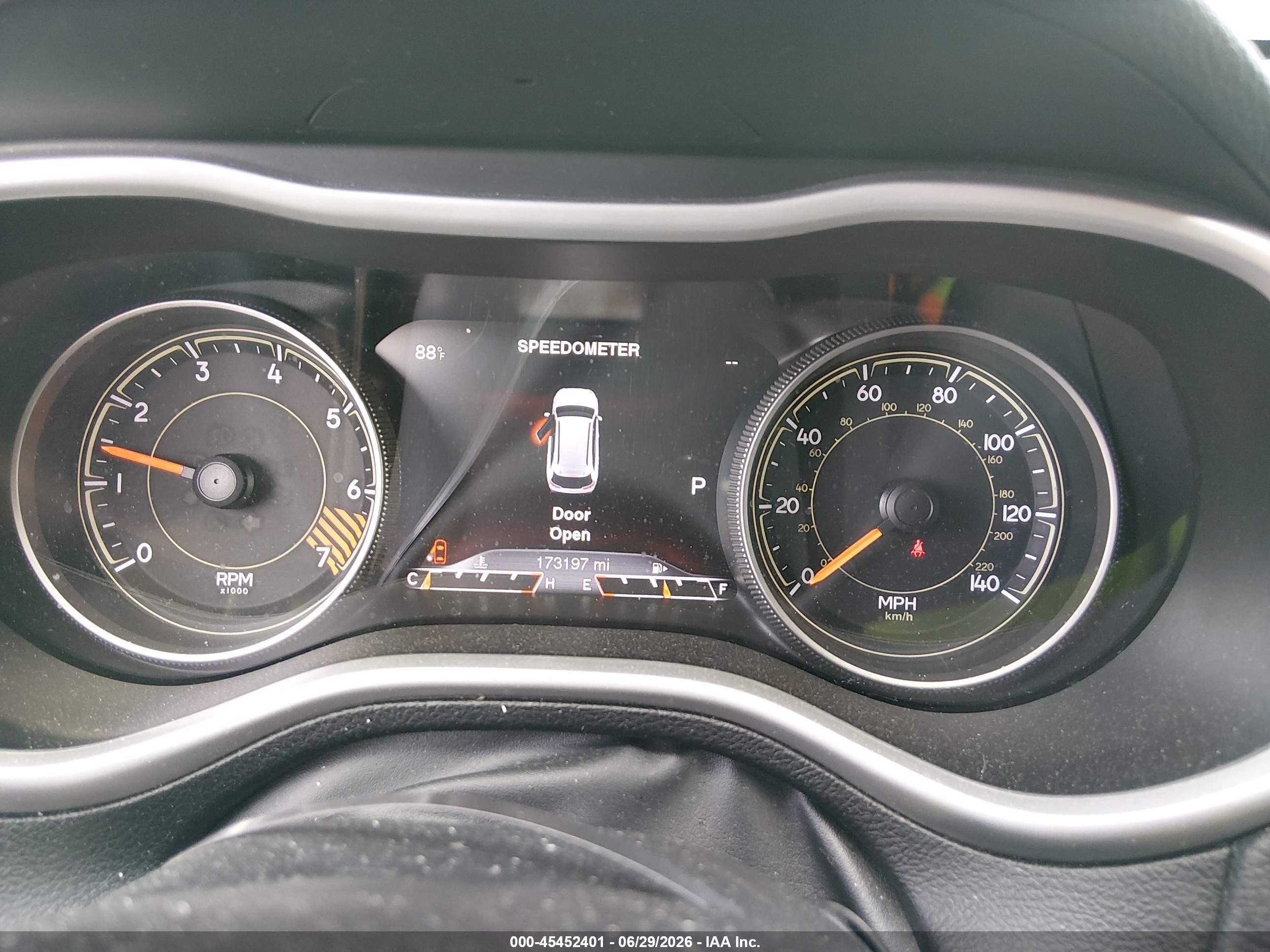 2015 Jeep Cherokee Limited White vin: 1C4PJMDB1FW610669