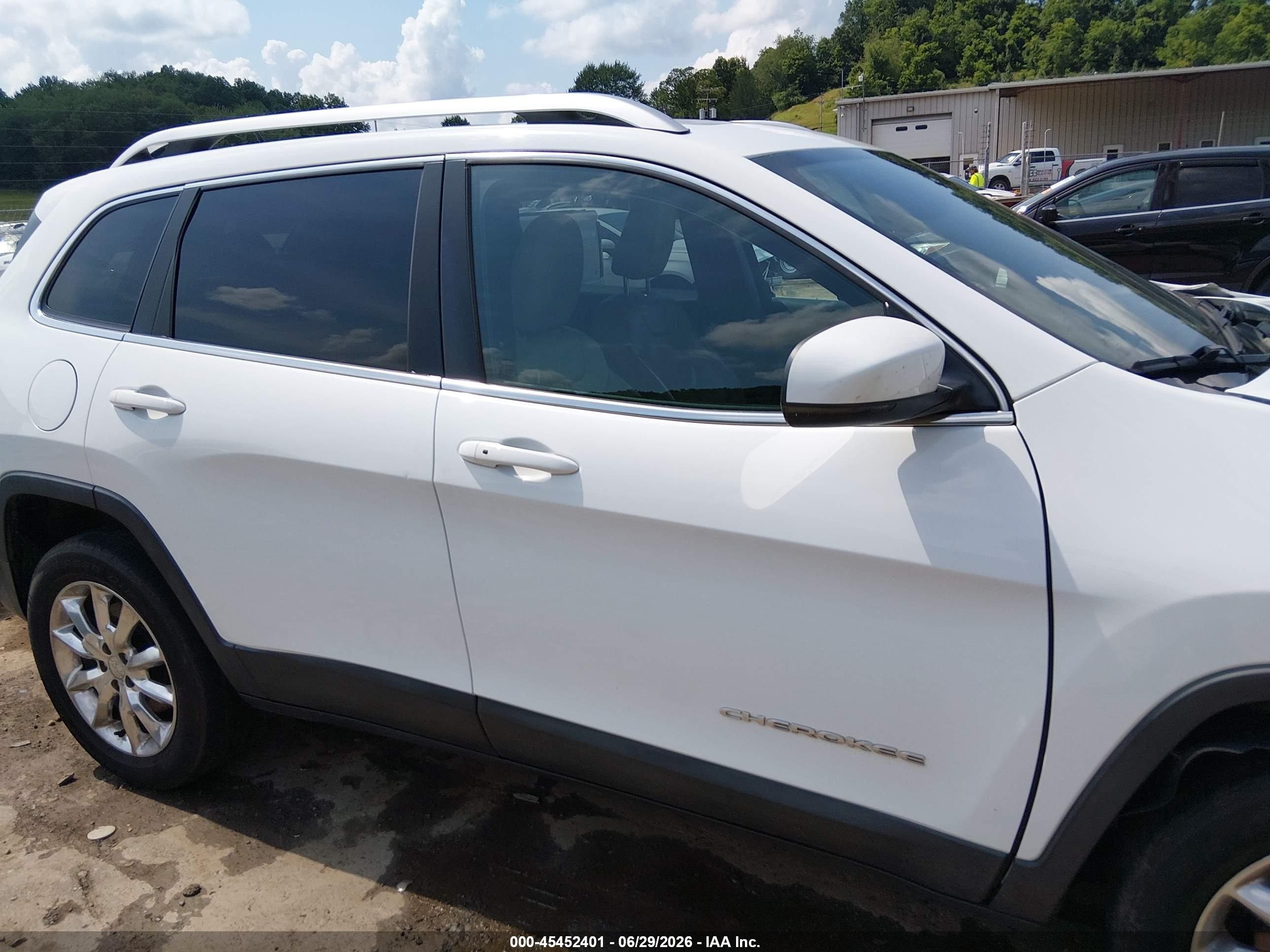 2015 Jeep Cherokee Limited White vin: 1C4PJMDB1FW610669