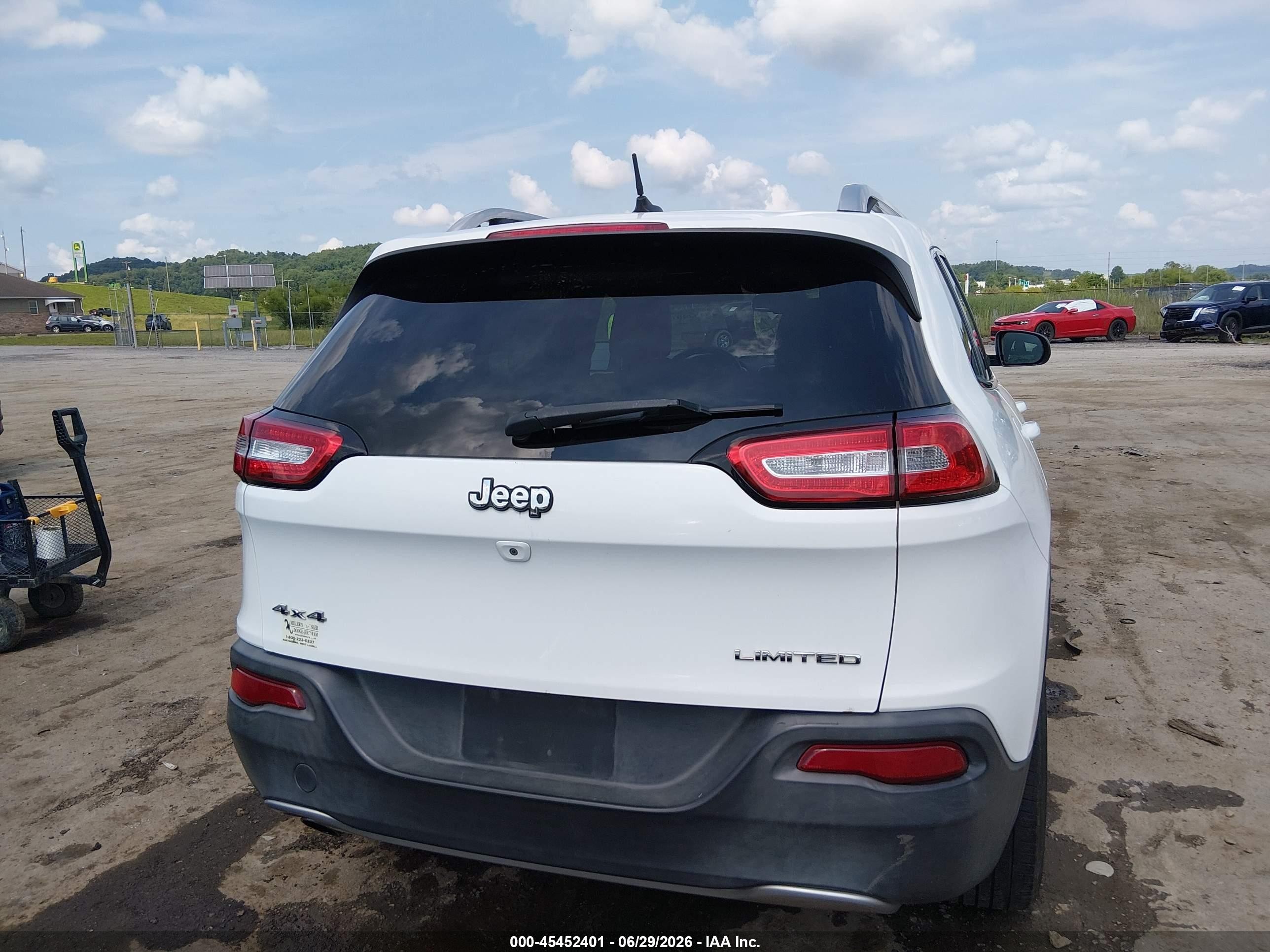 2015 Jeep Cherokee Limited White vin: 1C4PJMDB1FW610669