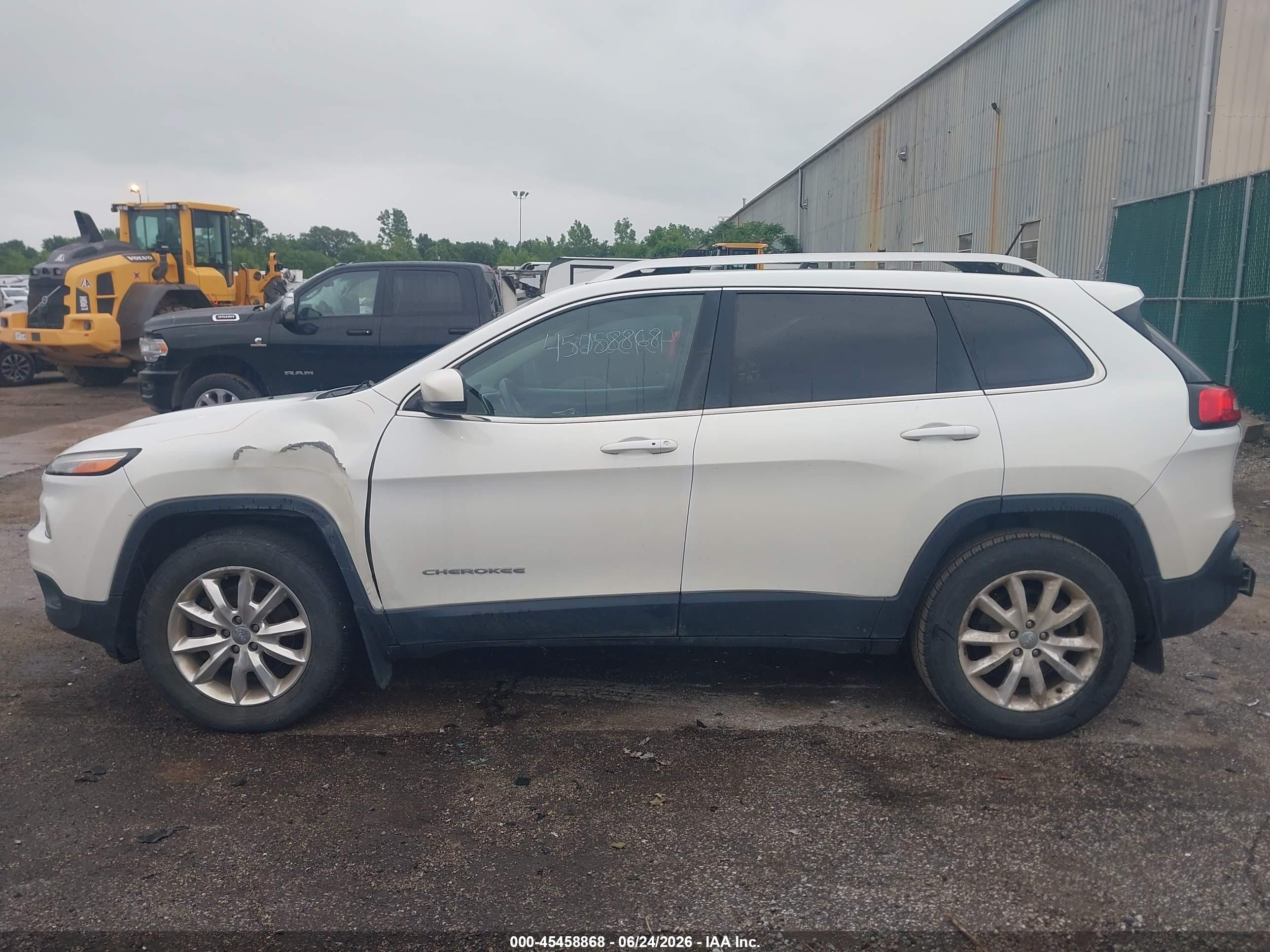 2015 Jeep Cherokee Limited White vin: 1C4PJMDB1FW641582