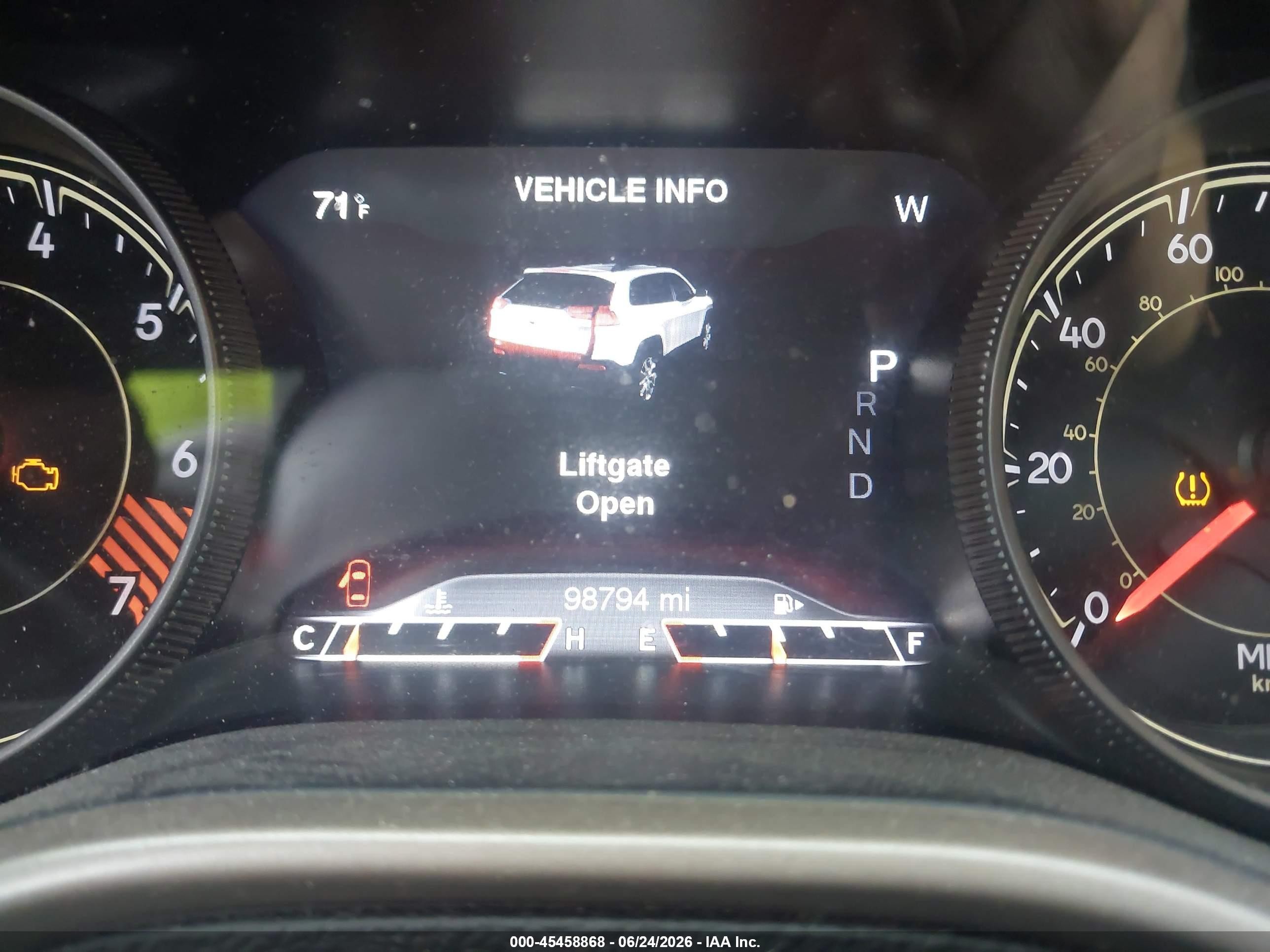 2015 Jeep Cherokee Limited White vin: 1C4PJMDB1FW641582