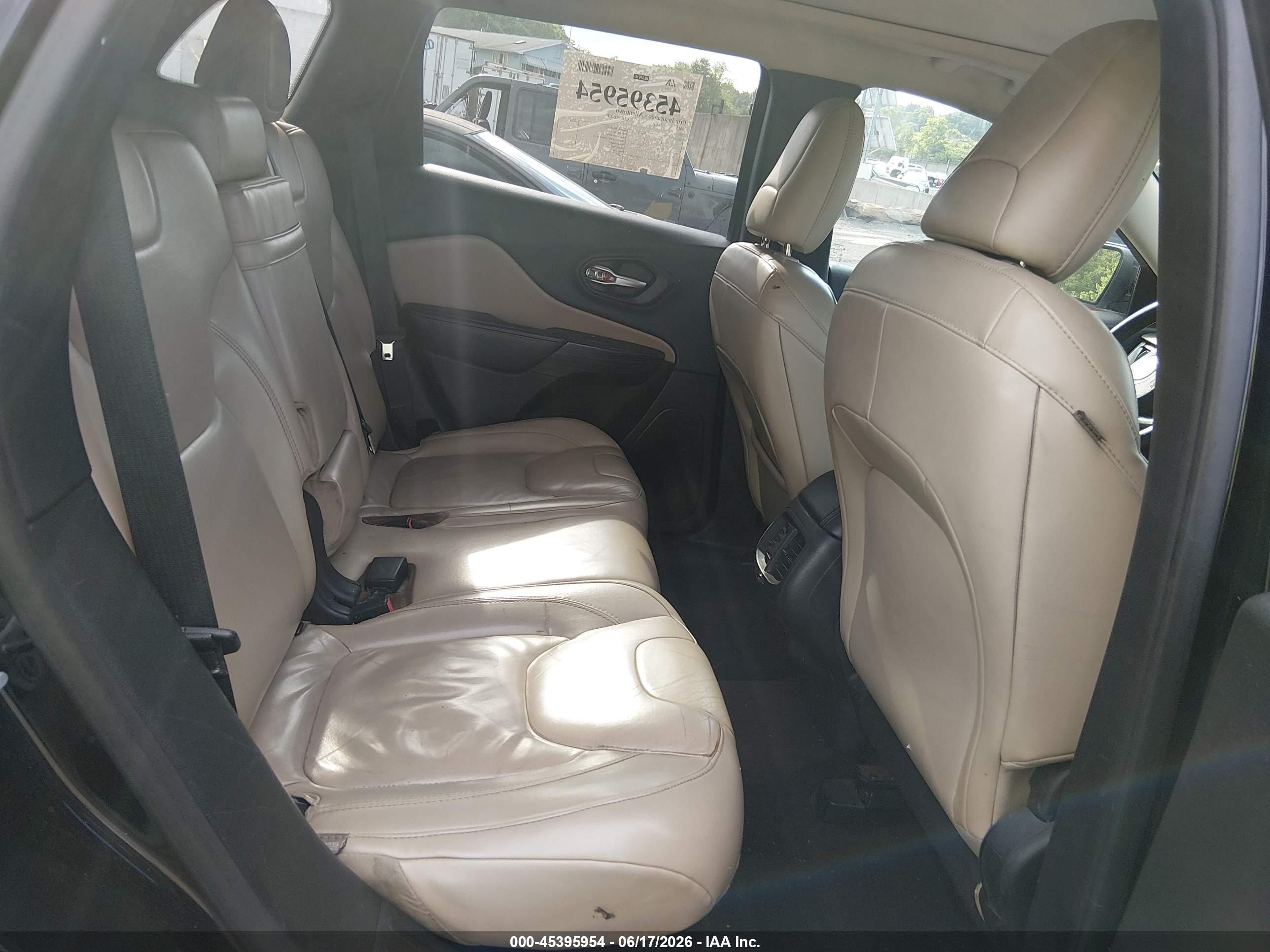 2015 Jeep Cherokee Limited Black vin: 1C4PJMDB1FW649648
