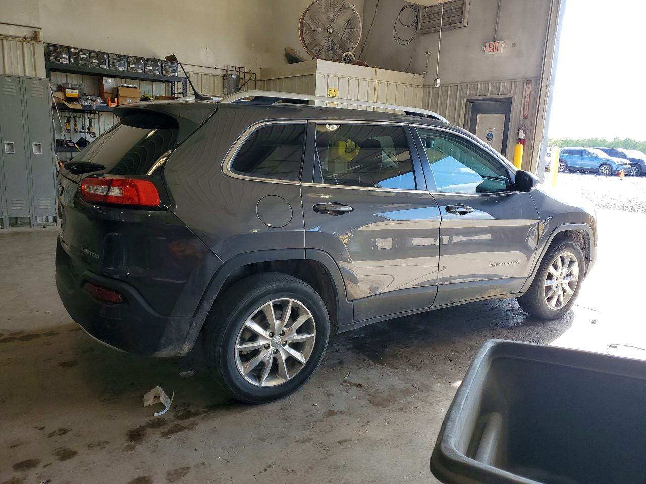 2014 Jeep Cherokee Limited Gray vin: 1C4PJMDB2EW140196