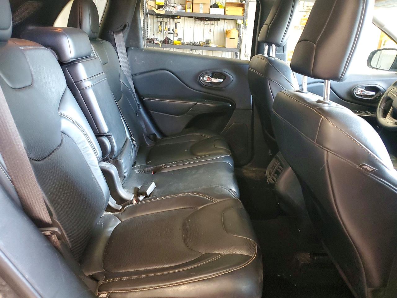 2014 Jeep Cherokee Limited Gray vin: 1C4PJMDB2EW140196