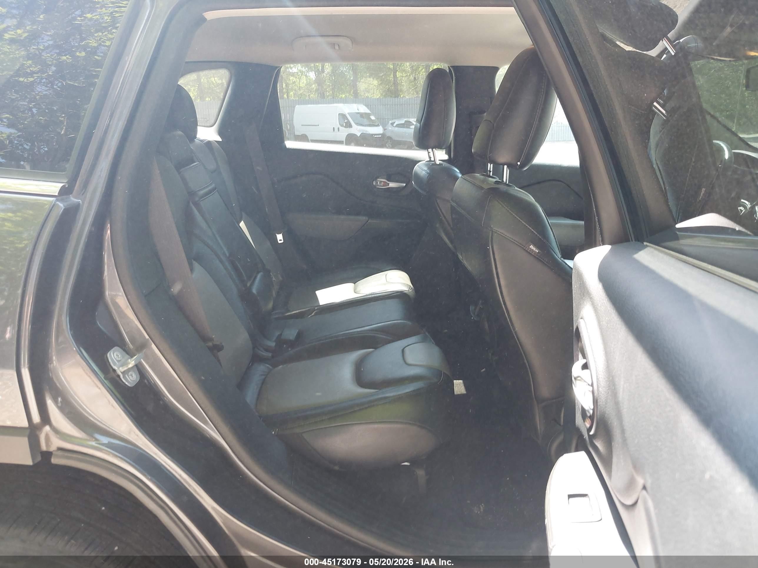 2014 Jeep Cherokee Limited Серый vin: 1C4PJMDB3EW259942