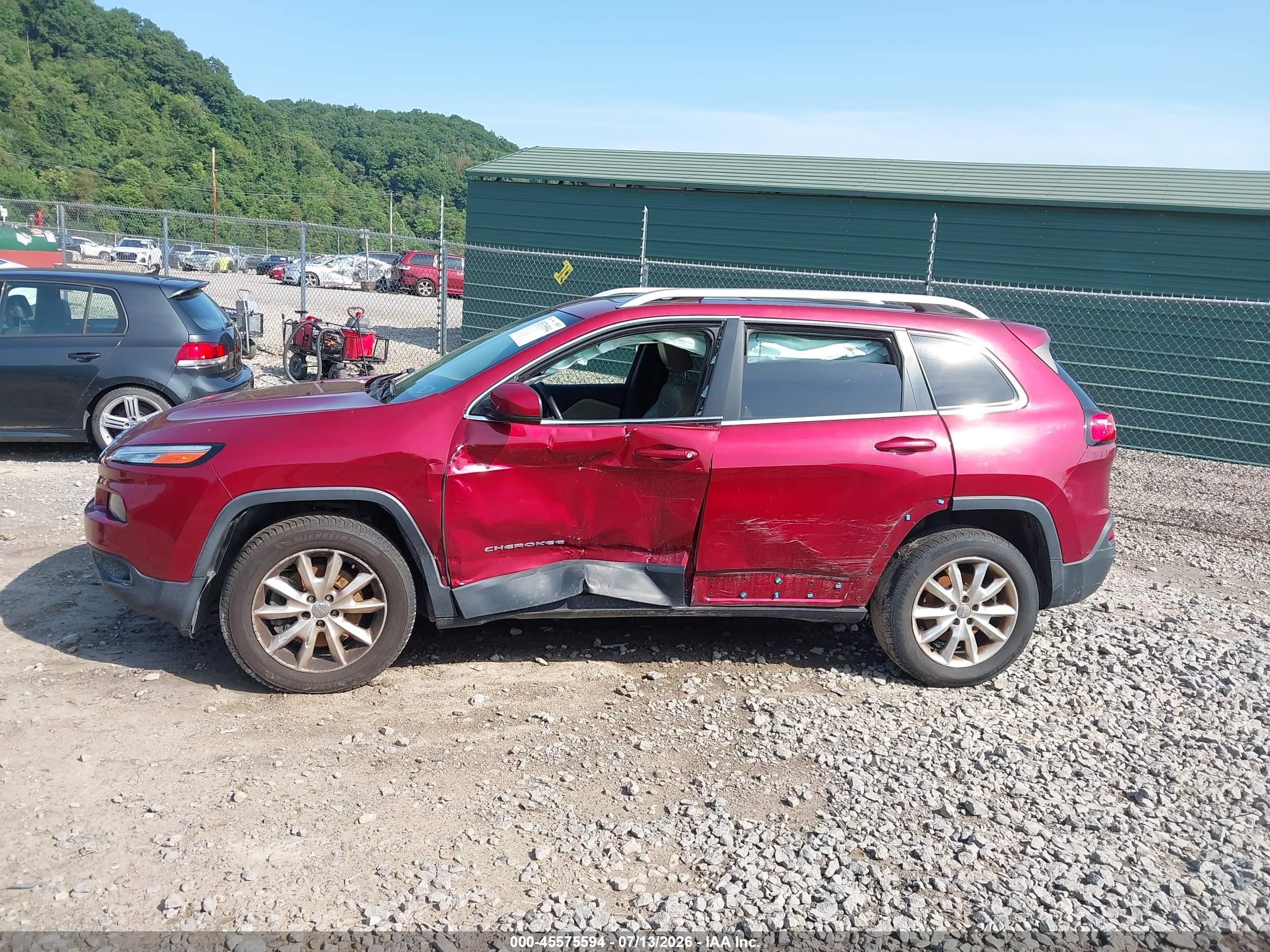 2015 Jeep Cherokee Limited Красный vin: 1C4PJMDB3FW534582