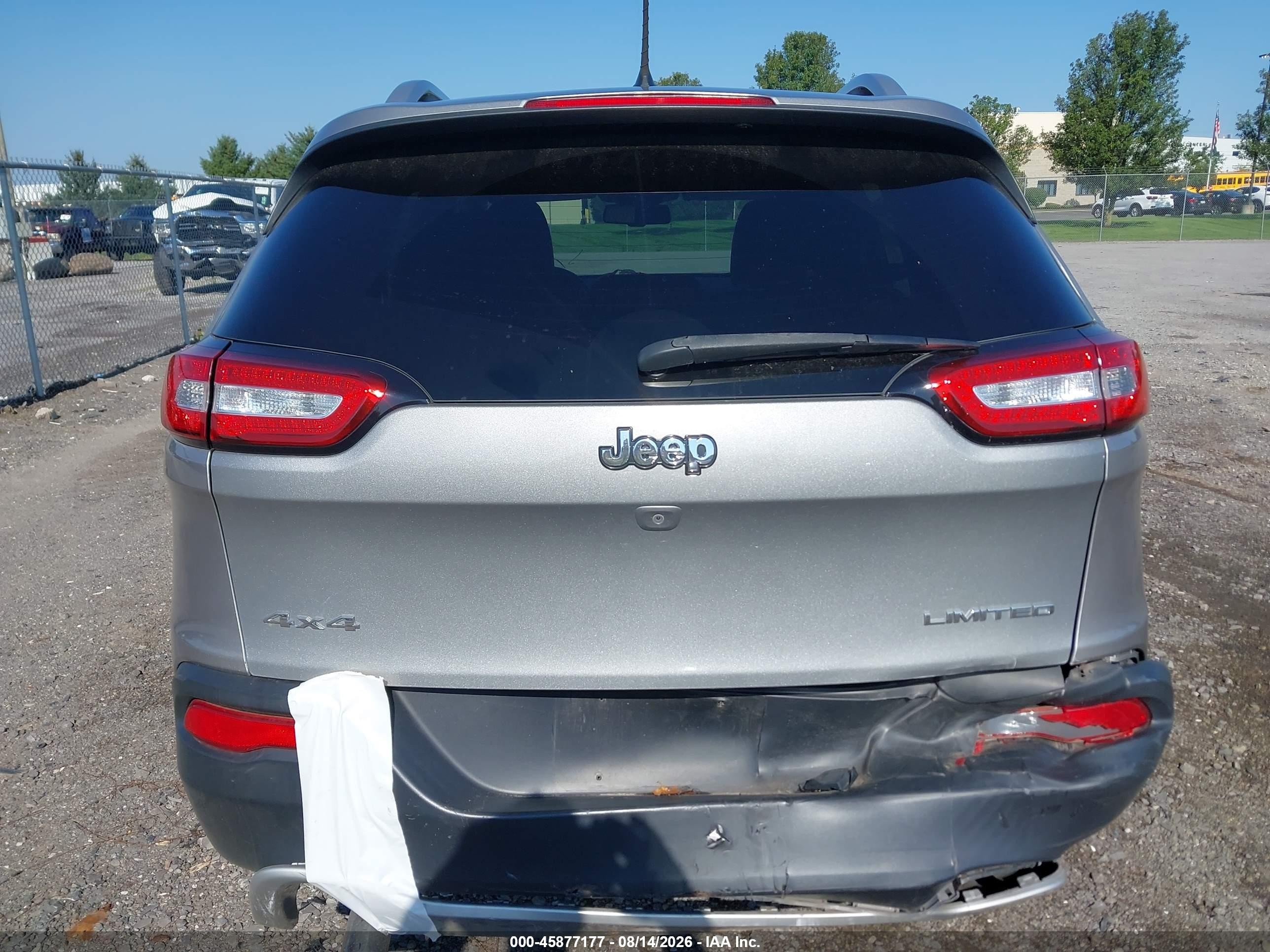 2015 Jeep Cherokee Limited Silver vin: 1C4PJMDB4FW571723