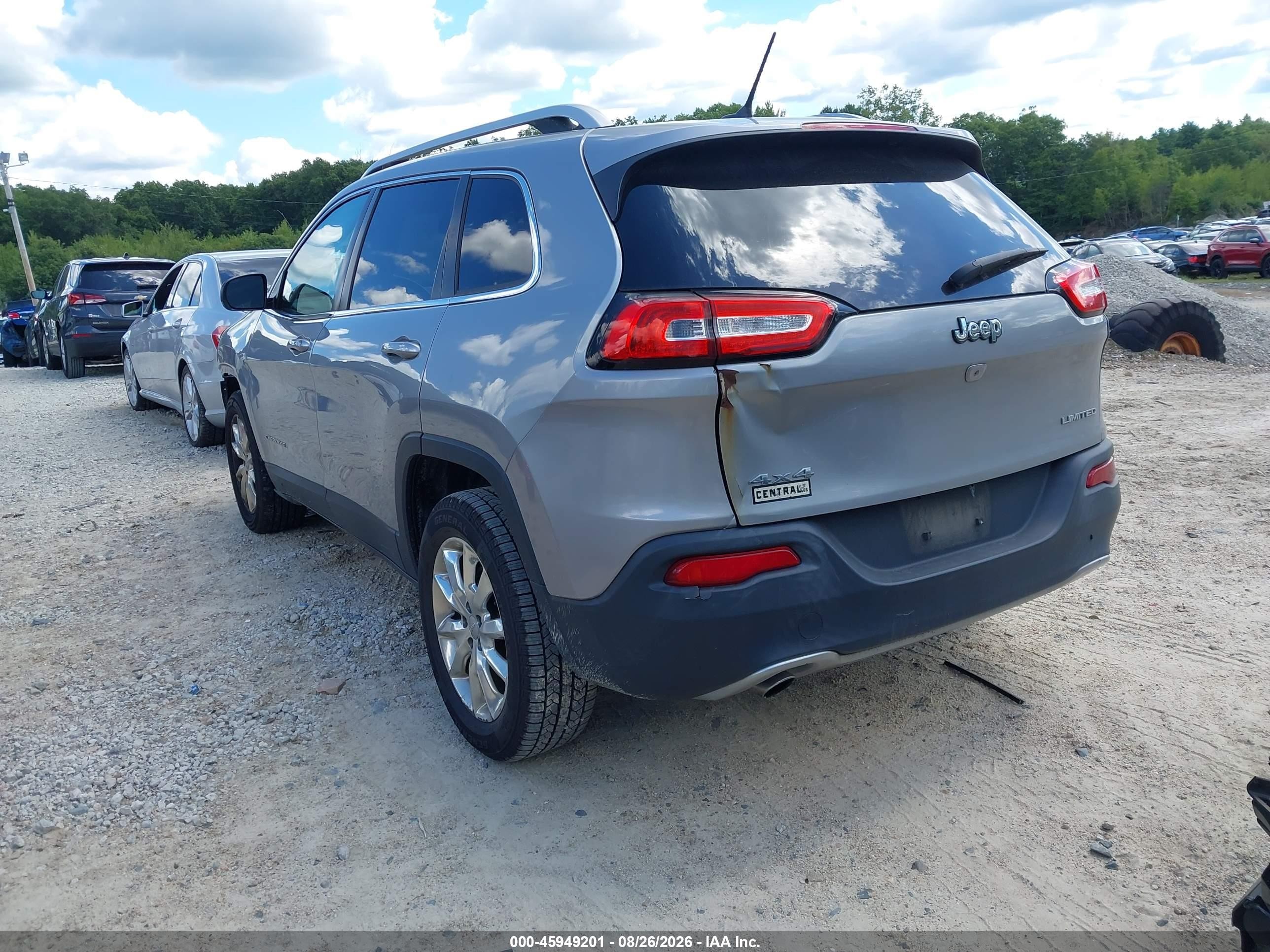2015 Jeep Cherokee Limited Silver vin: 1C4PJMDB4FW728425