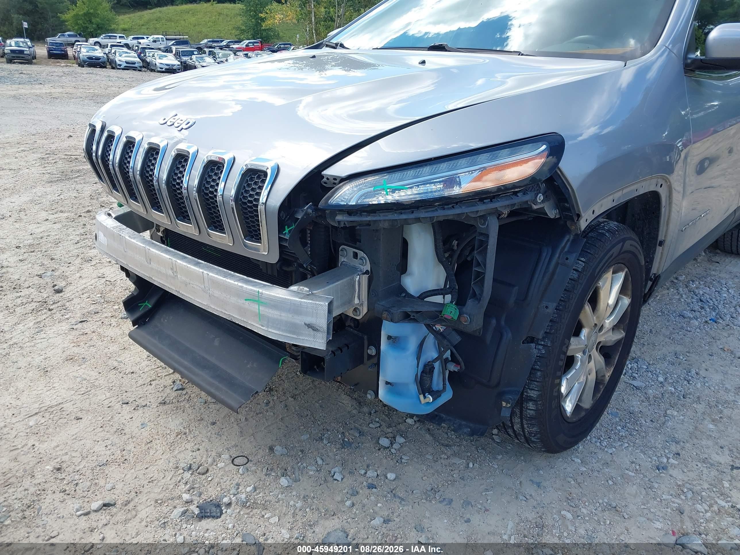 2015 Jeep Cherokee Limited Silver vin: 1C4PJMDB4FW728425