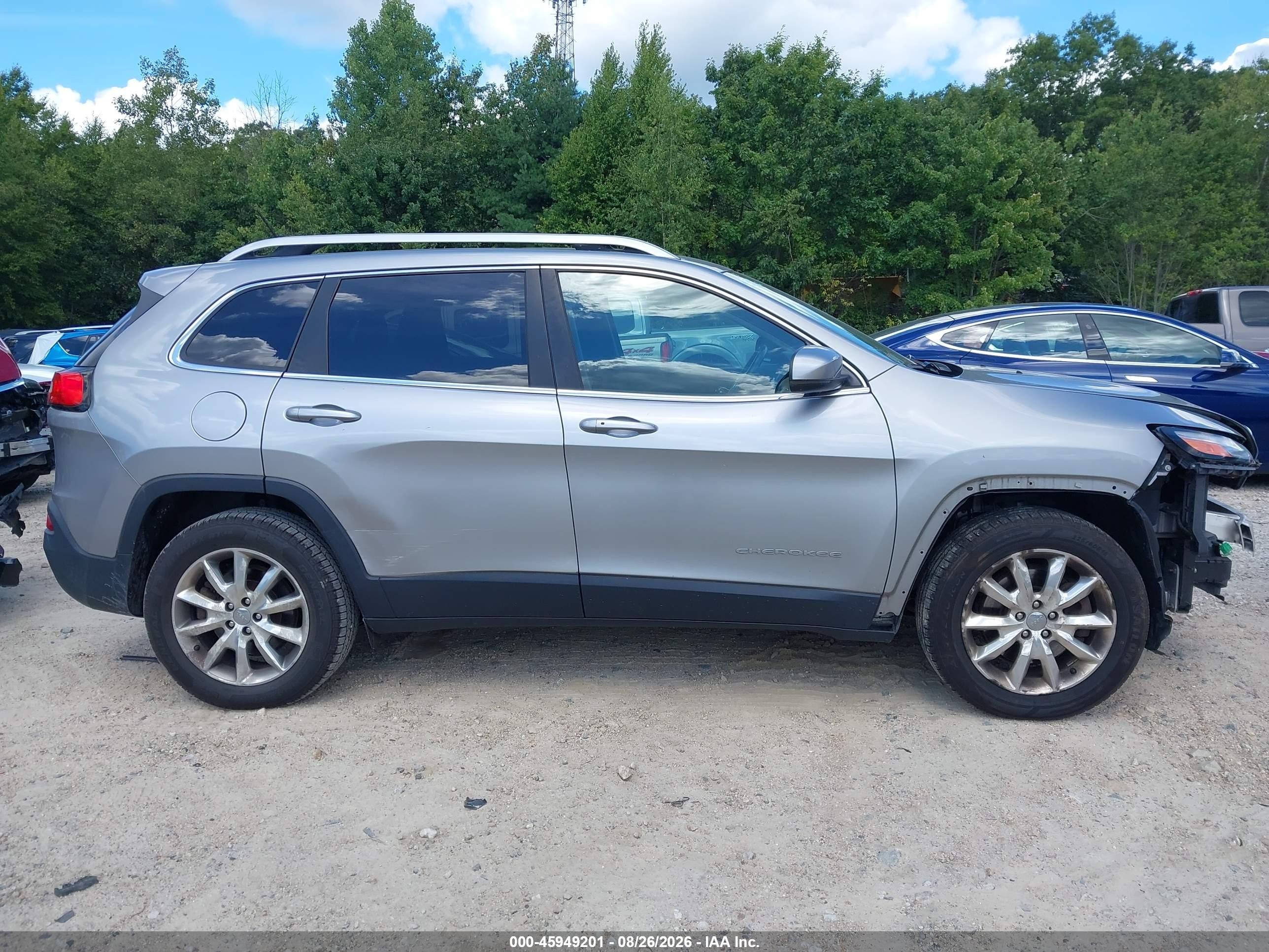 2015 Jeep Cherokee Limited Silver vin: 1C4PJMDB4FW728425