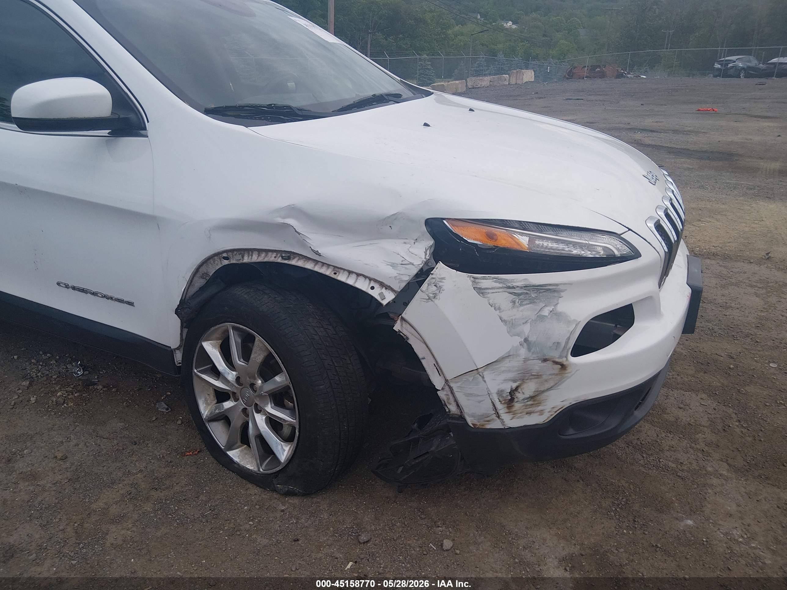 2014 Jeep Cherokee Limited White vin: 1C4PJMDB5EW108844
