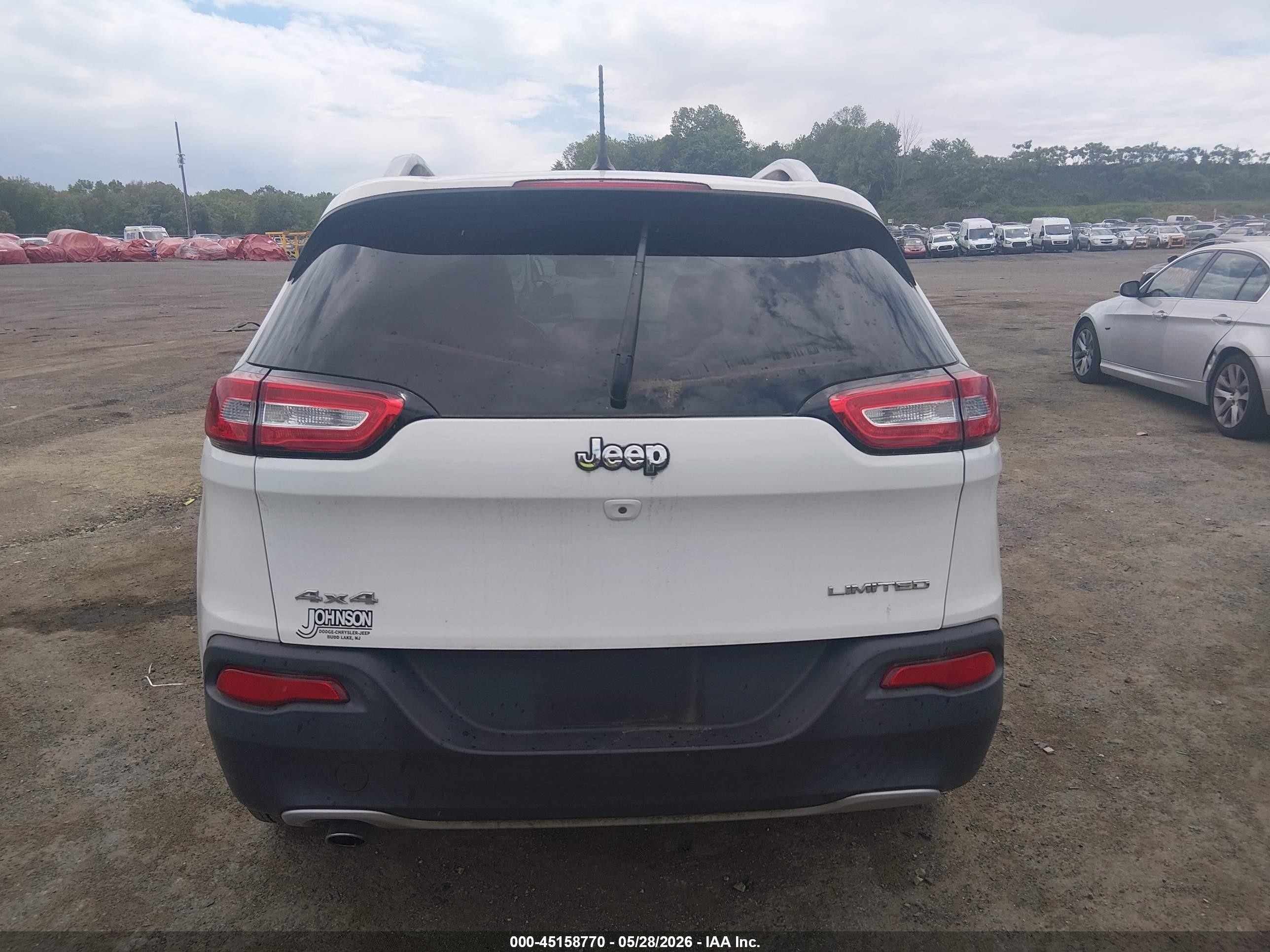 2014 Jeep Cherokee Limited White vin: 1C4PJMDB5EW108844