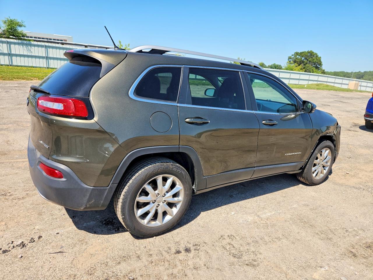 2015 Jeep Cherokee Limited Green vin: 1C4PJMDB5FW636398