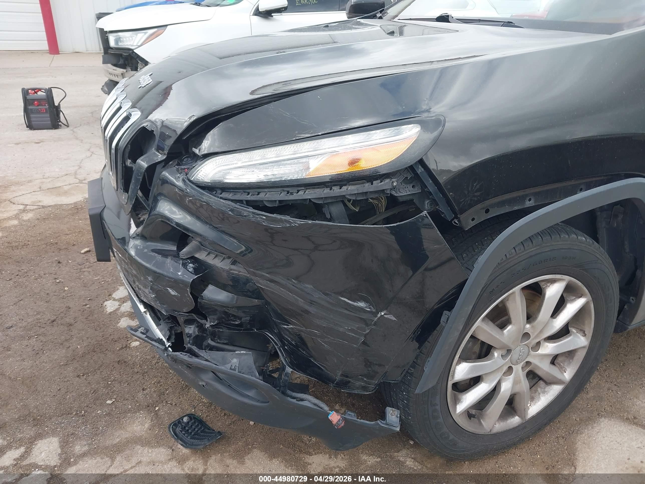2015 Jeep Cherokee Limited Black vin: 1C4PJMDB5FW705784