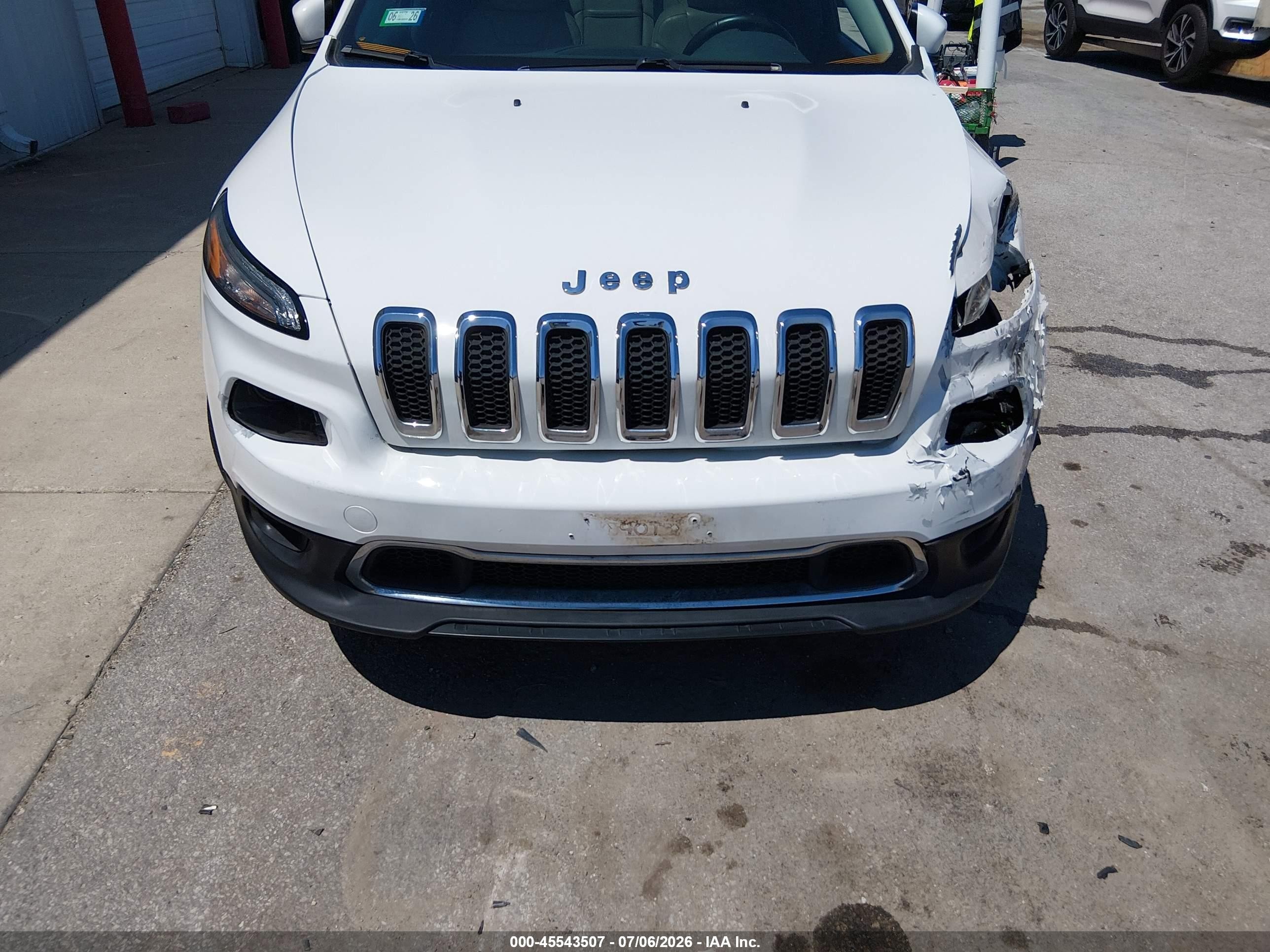 2016 Jeep Cherokee Limited White vin: 1C4PJMDB5GW170330