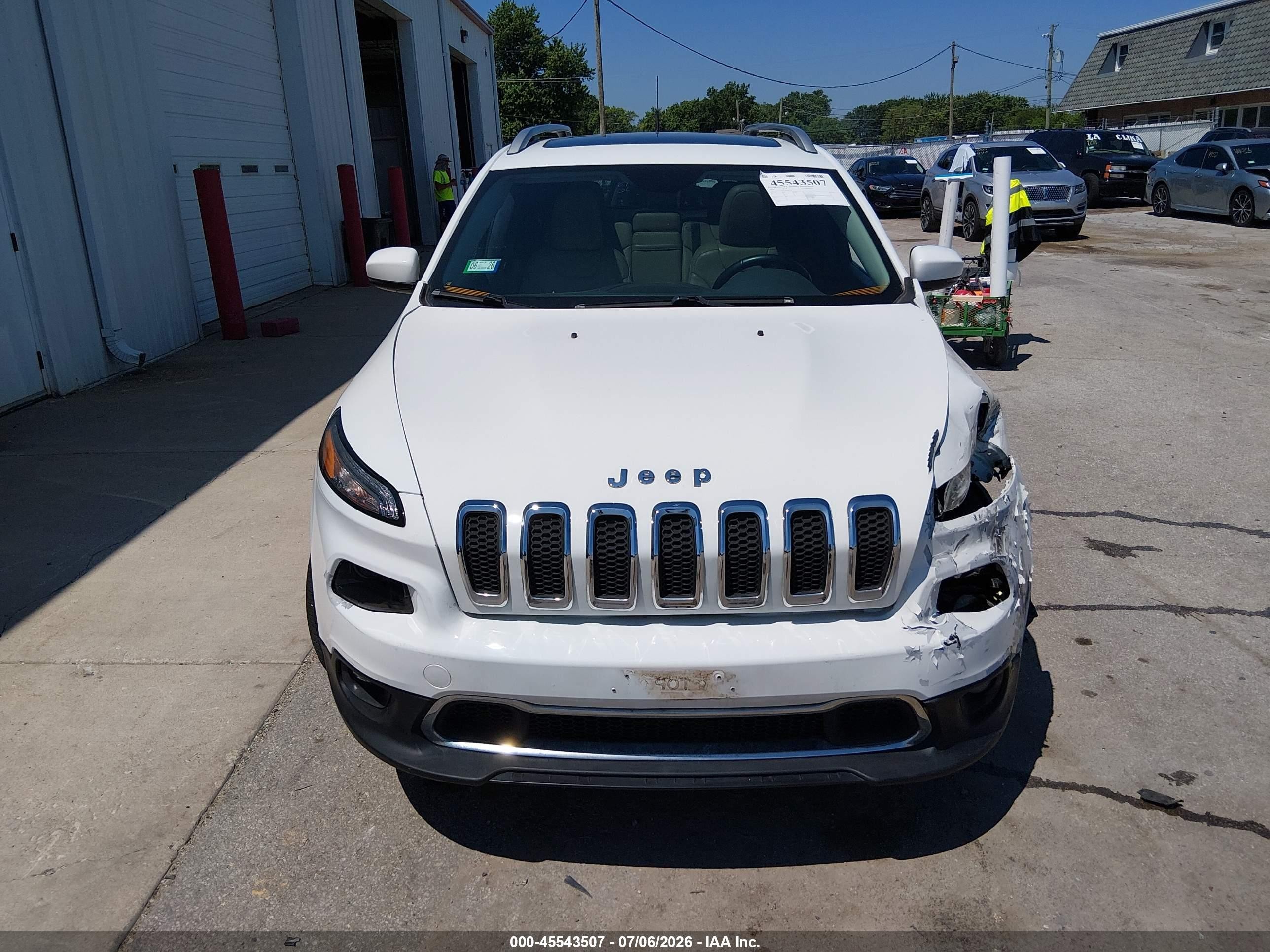 2016 Jeep Cherokee Limited White vin: 1C4PJMDB5GW170330