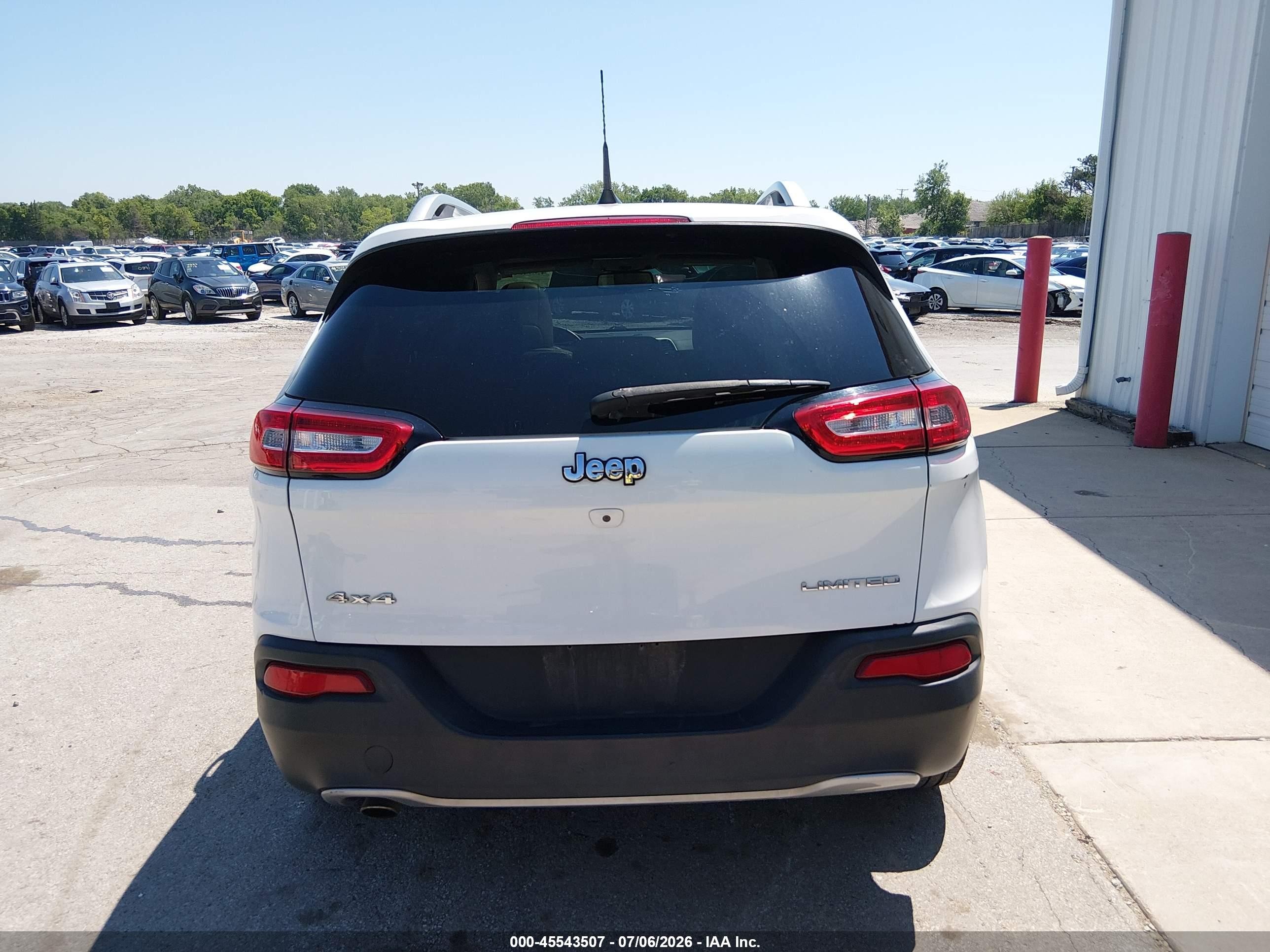 2016 Jeep Cherokee Limited White vin: 1C4PJMDB5GW170330