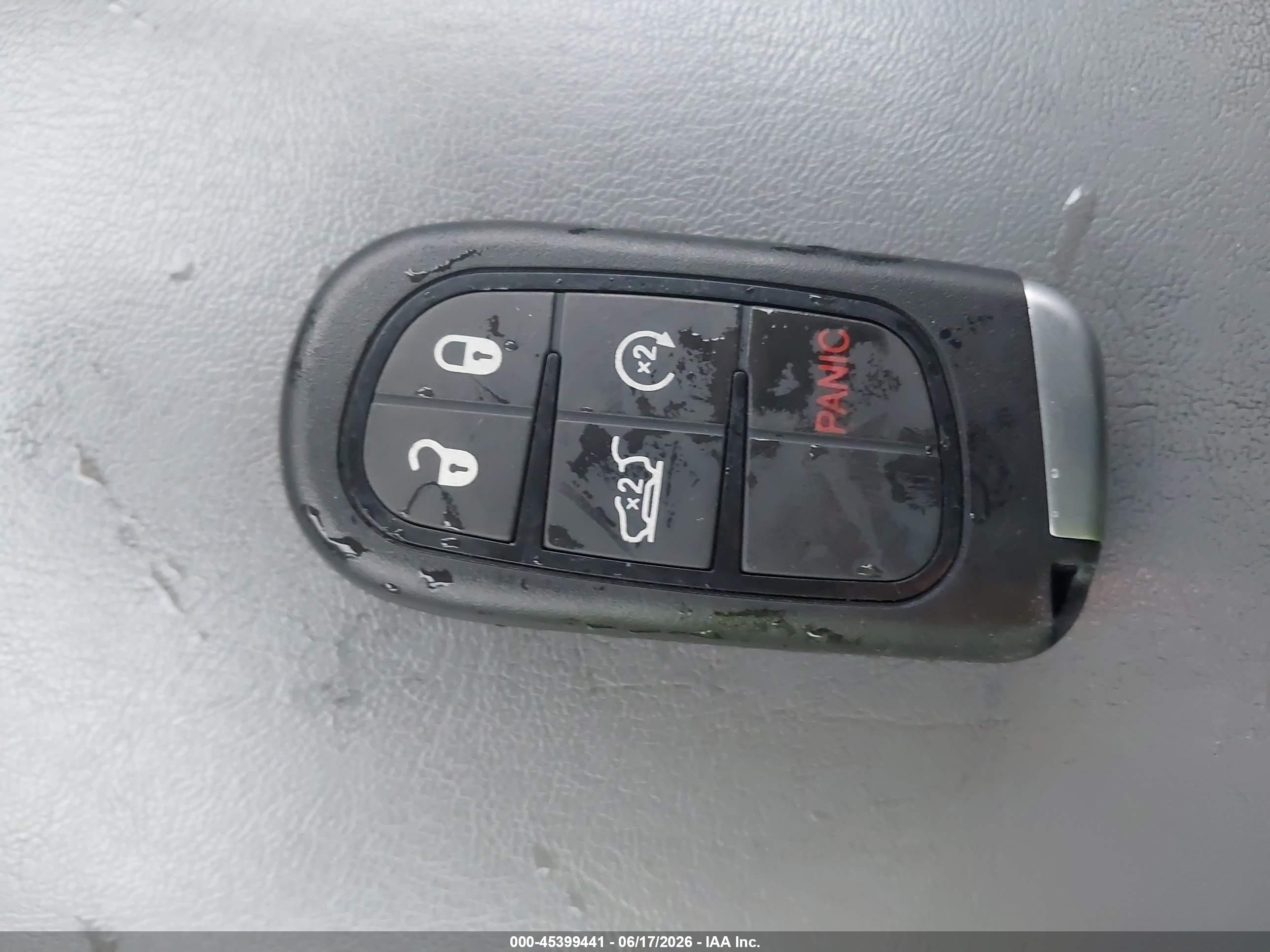 2014 Jeep Cherokee Limited Red vin: 1C4PJMDB6EW251754