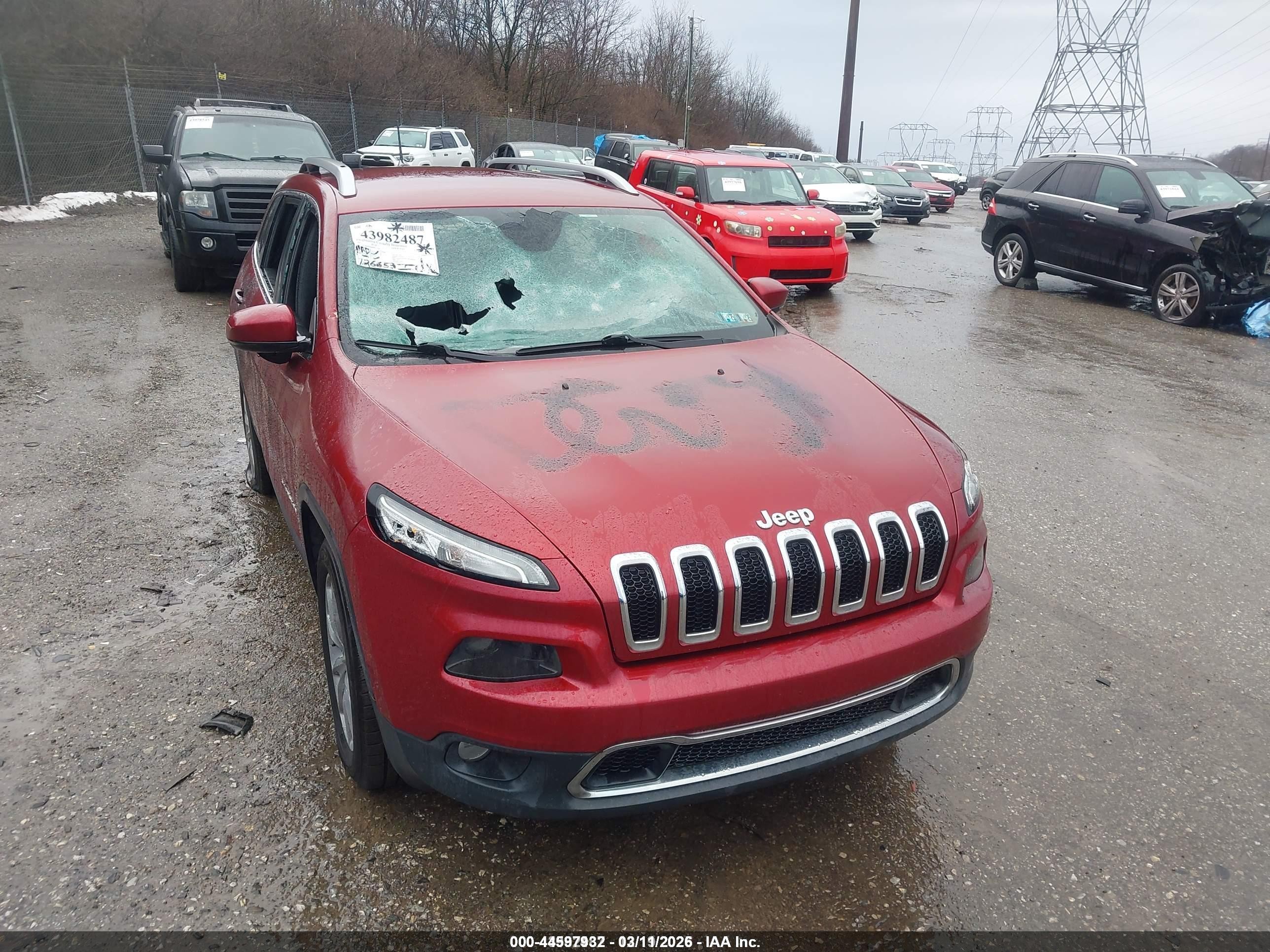 2017 Jeep Cherokee Limited 4x4 Красный vin: 1C4PJMDB6HD217331