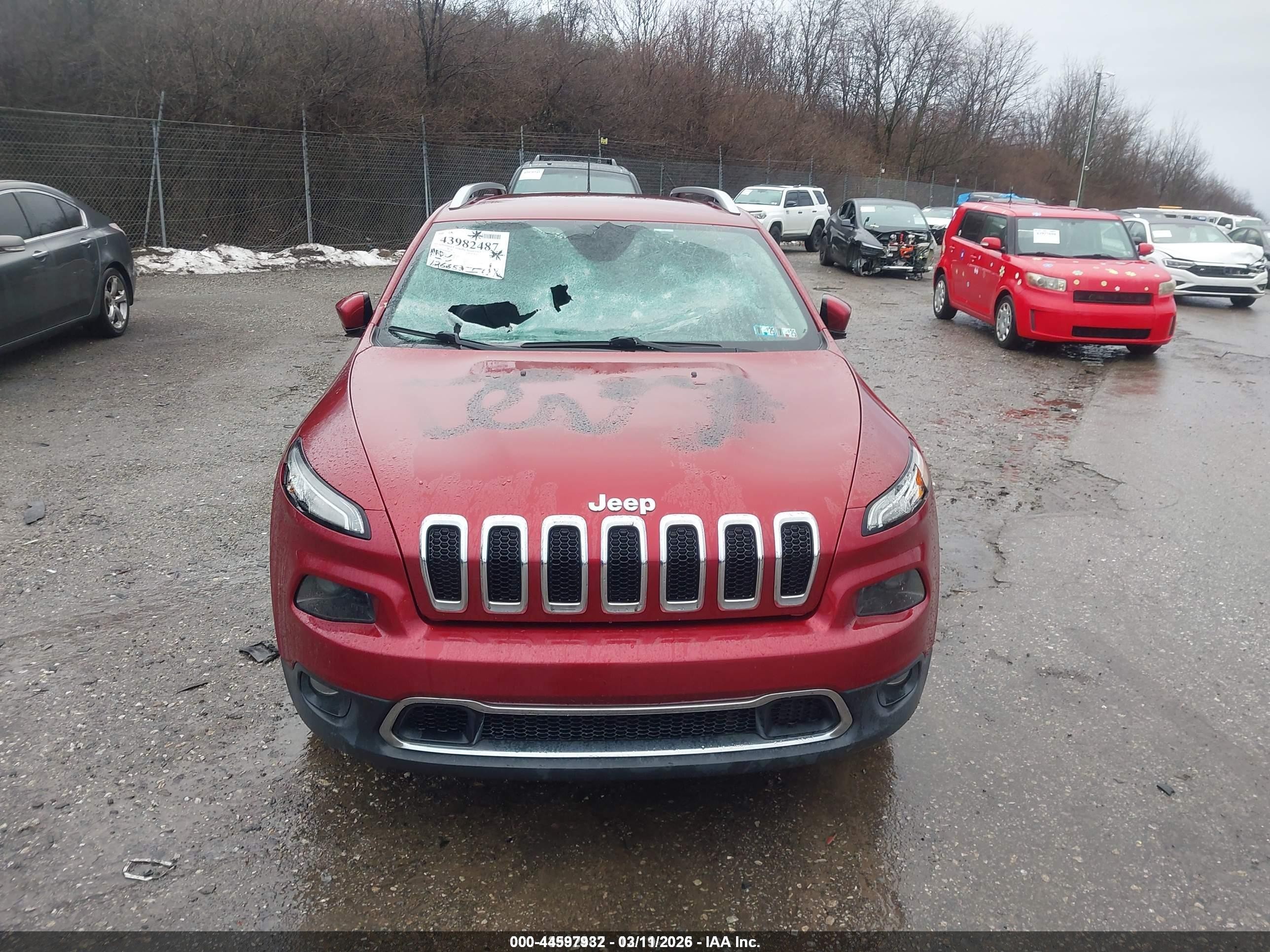 2017 Jeep Cherokee Limited 4x4 Красный vin: 1C4PJMDB6HD217331