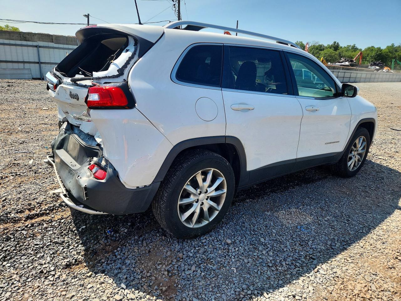 2017 Jeep Cherokee Limited White vin: 1C4PJMDB7HD222148