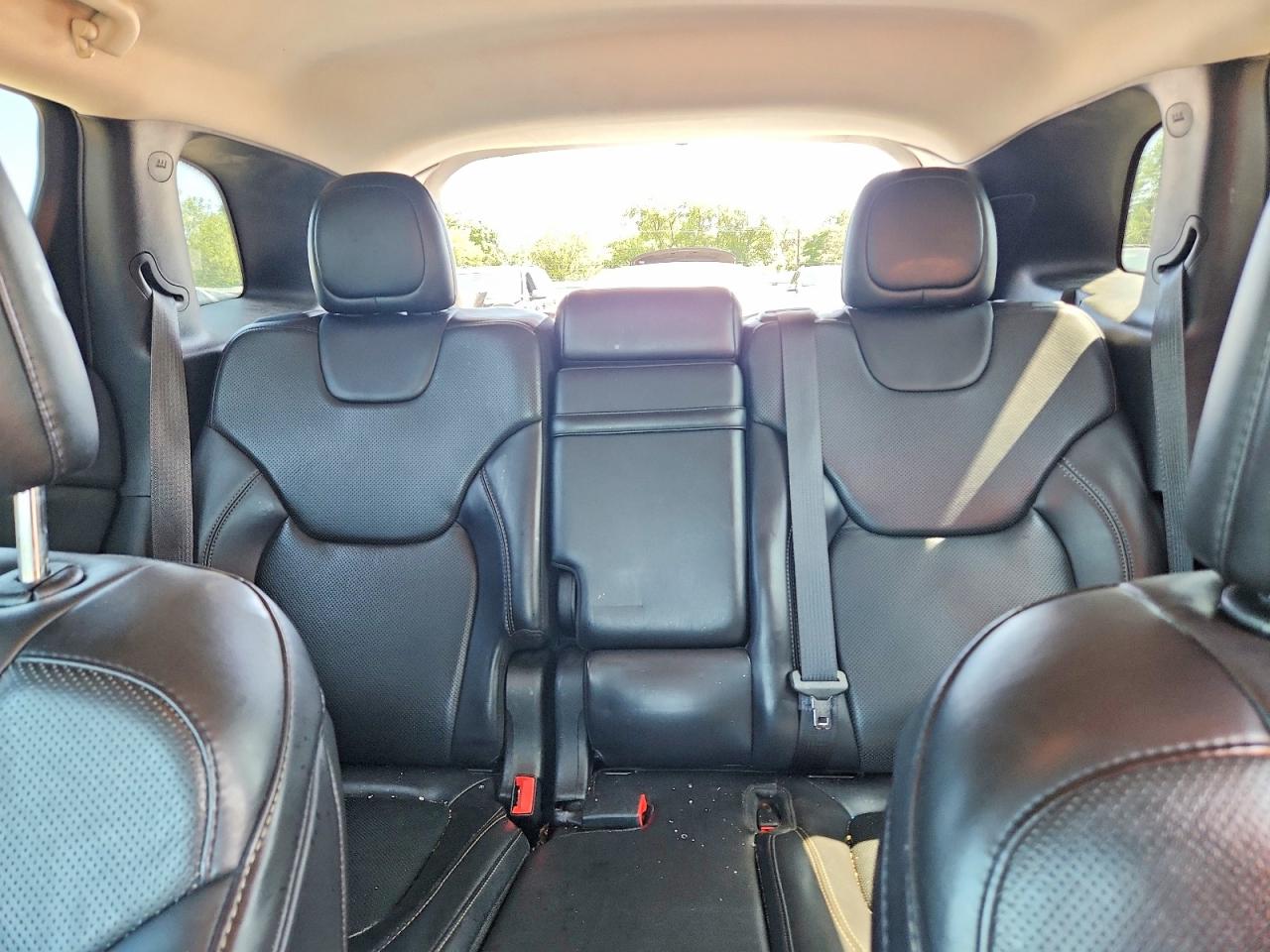 2017 Jeep Cherokee Limited White vin: 1C4PJMDB7HD222148
