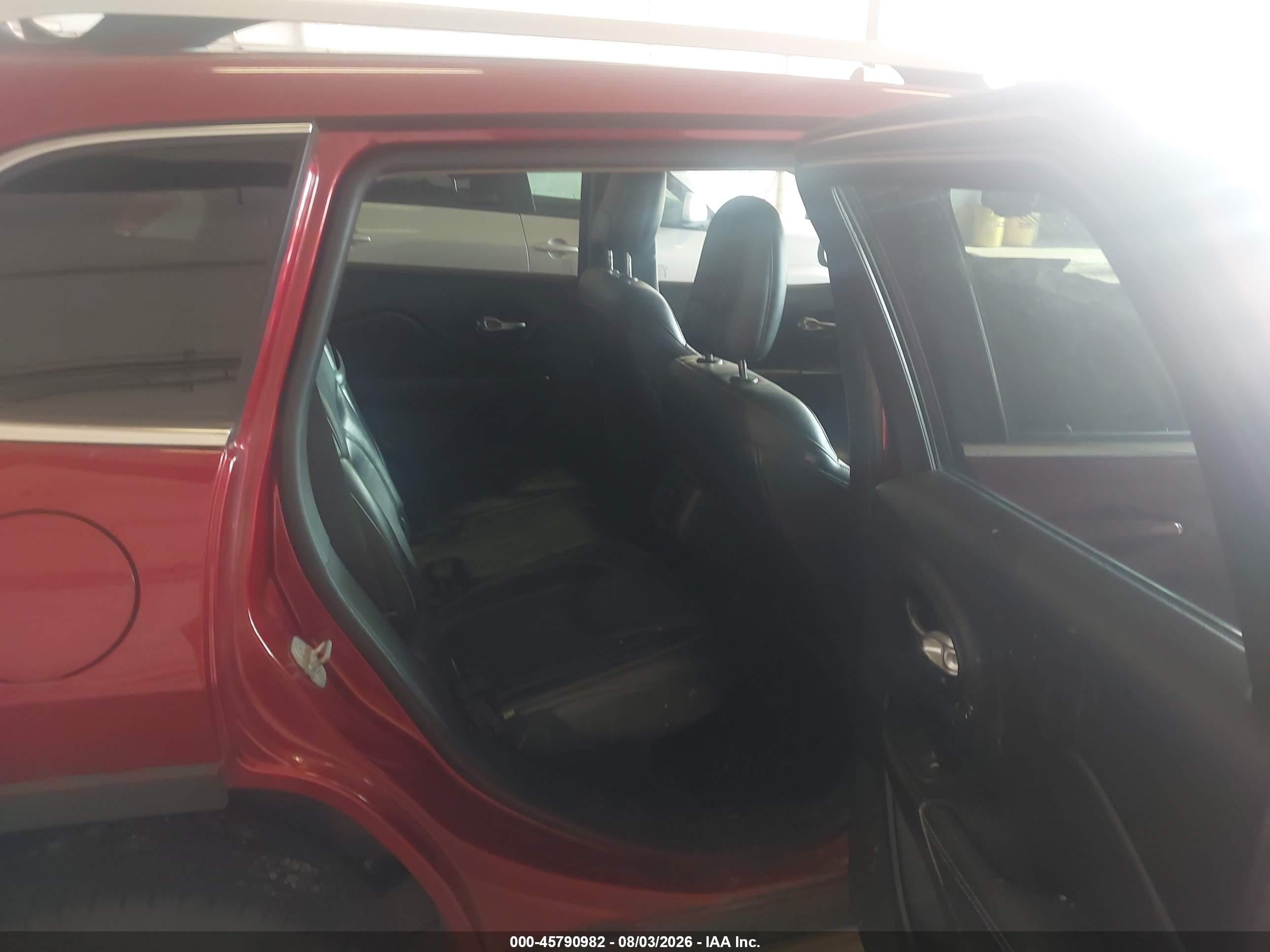 2014 Jeep Cherokee Limited Red vin: 1C4PJMDB8EW315650