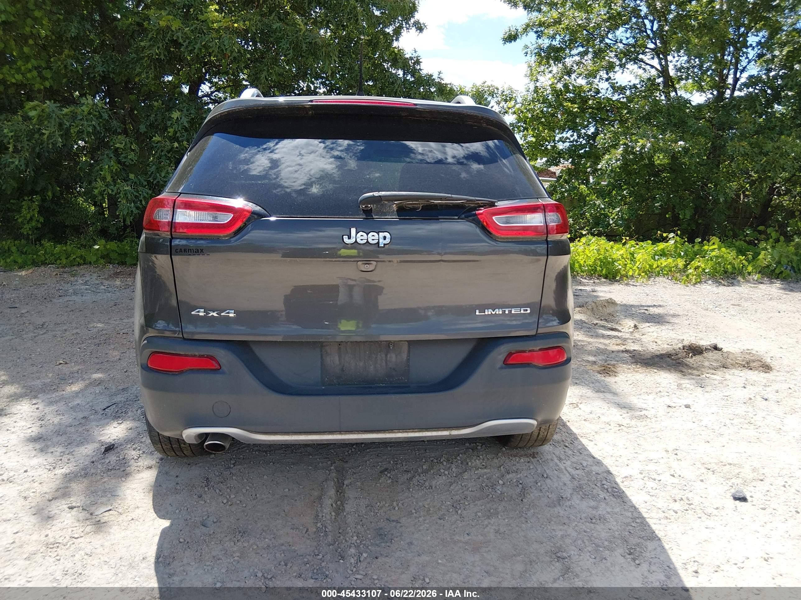 2015 Jeep Cherokee Limited Gray vin: 1C4PJMDBXFW512482