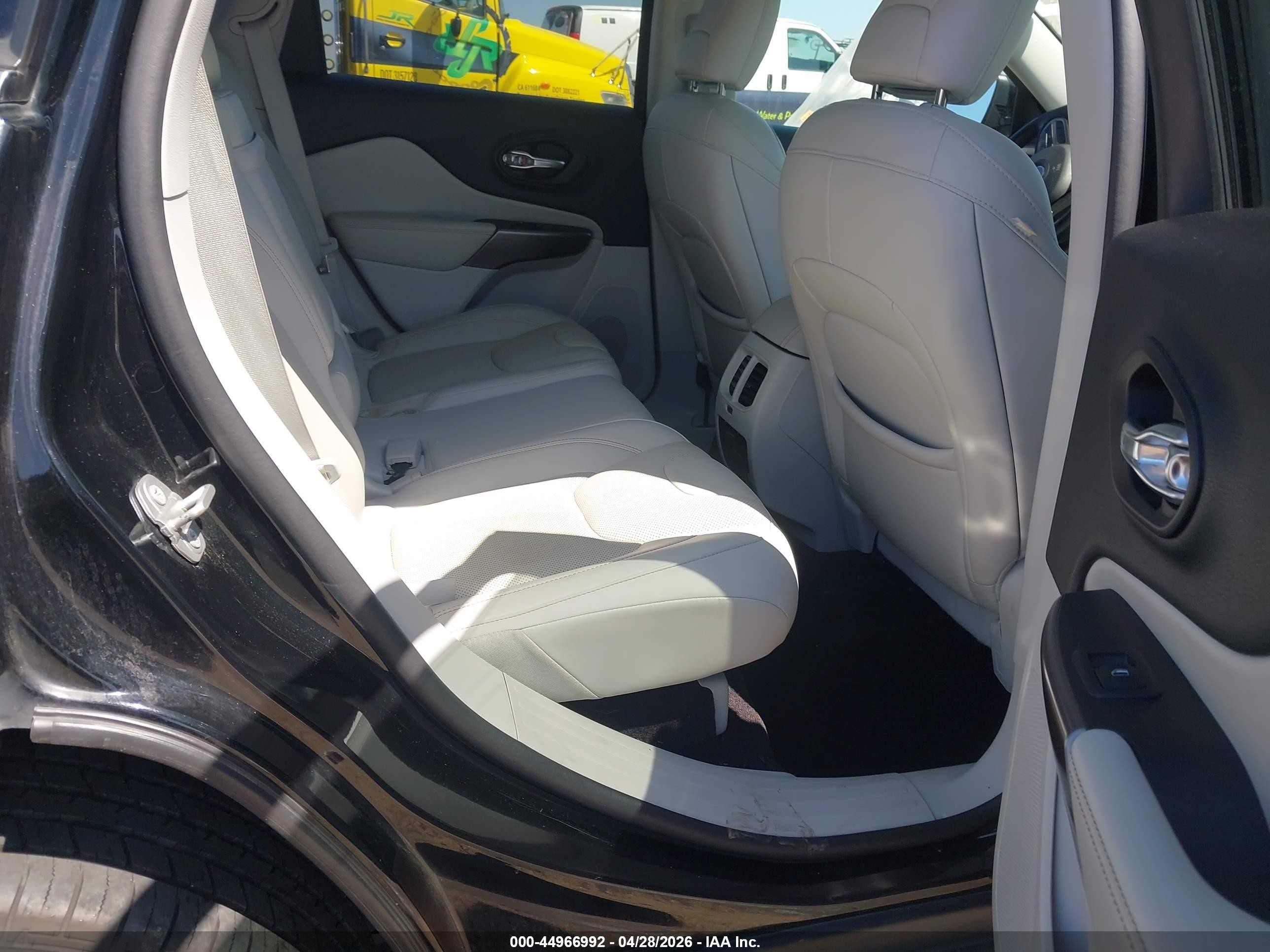 2019 Jeep Cherokee Limited 4x4 Black vin: 1C4PJMDN9KD177005